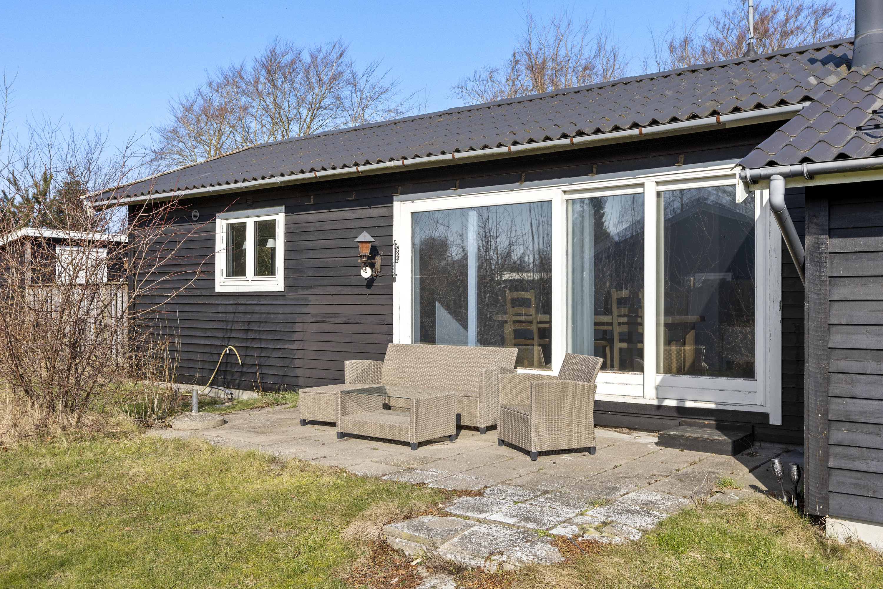 Fremhævet terrasse billede i fuldskærmstilstand. Billede af Skovvænget 35, 4400 Kalundborg