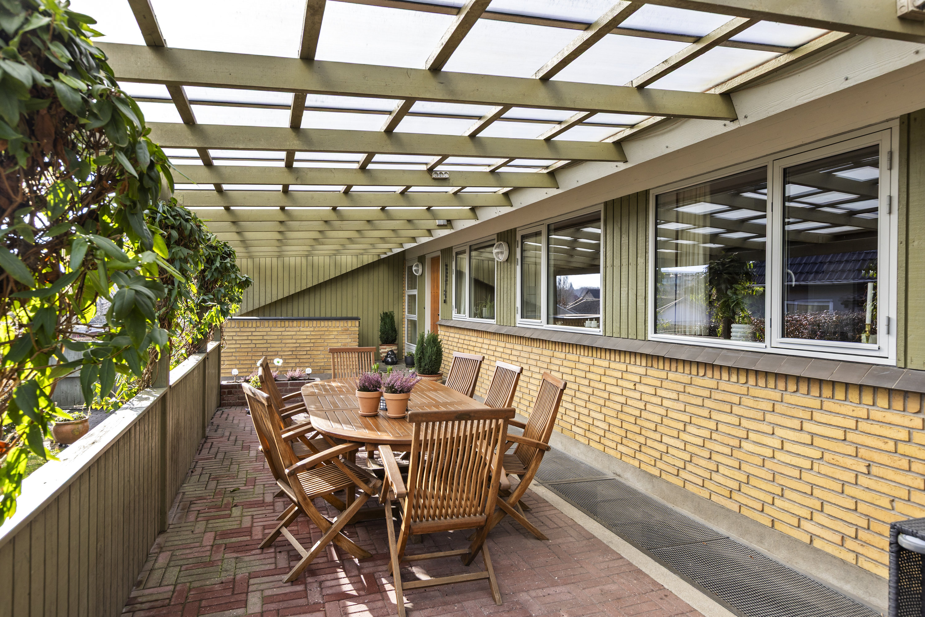 Fremhævet overdækket terrasse billede i fuldskærmstilstand. Billede af Enghavevej 22, 4200 Slagelse