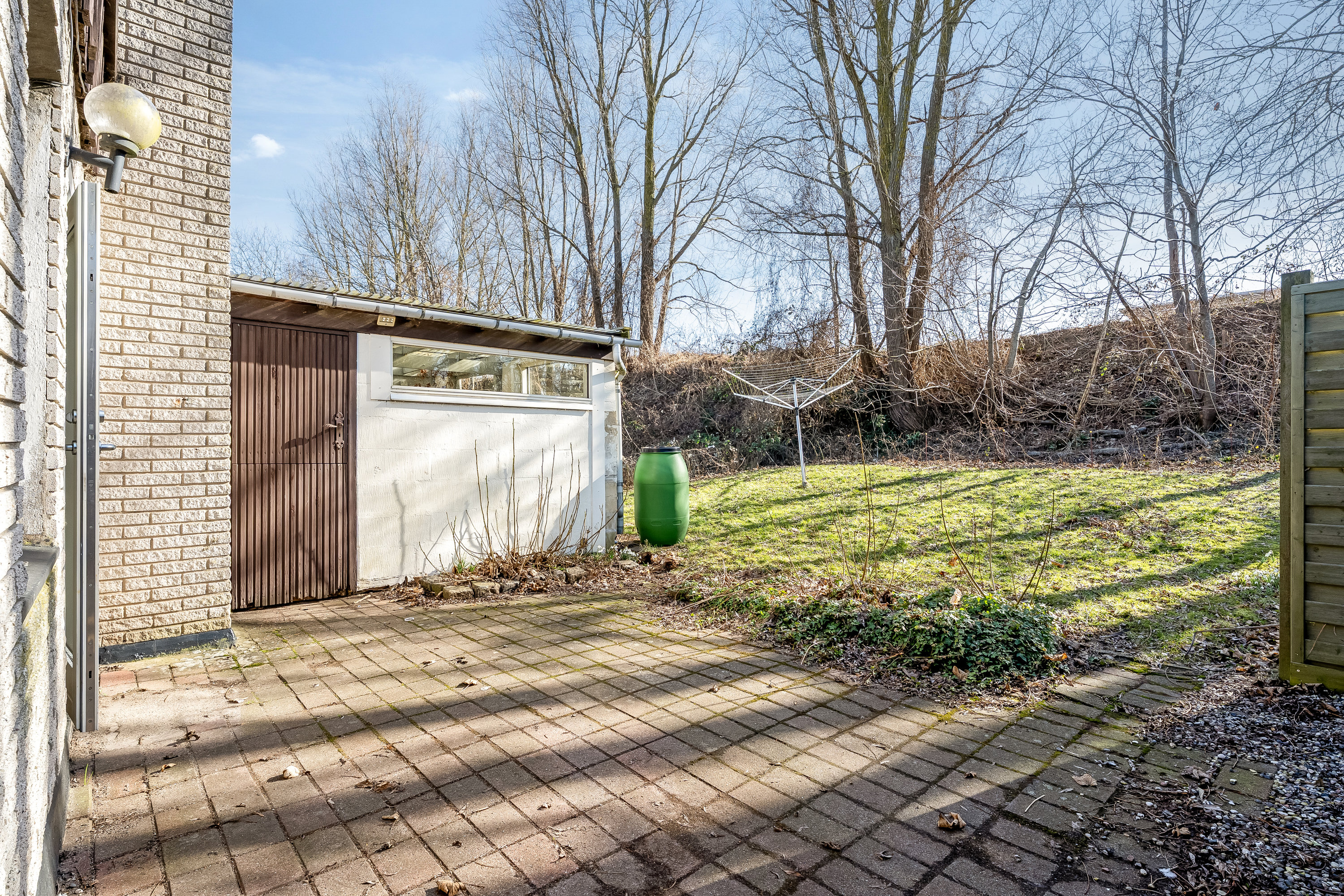 Fremhævet terrasse billede i fuldskærmstilstand. Billede af Sundtoften 29, Sundby, 4800 Nykøbing F