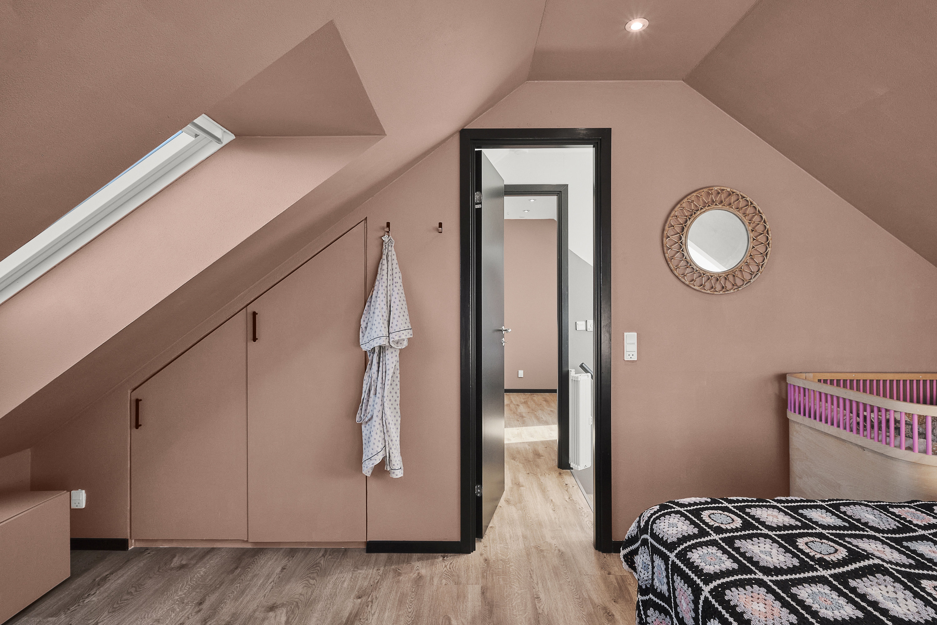 Fremhævet soveværelse billede i fuldskærmstilstand. Billede af Nedergårdsvej 35, Skejby, 8200 Aarhus N