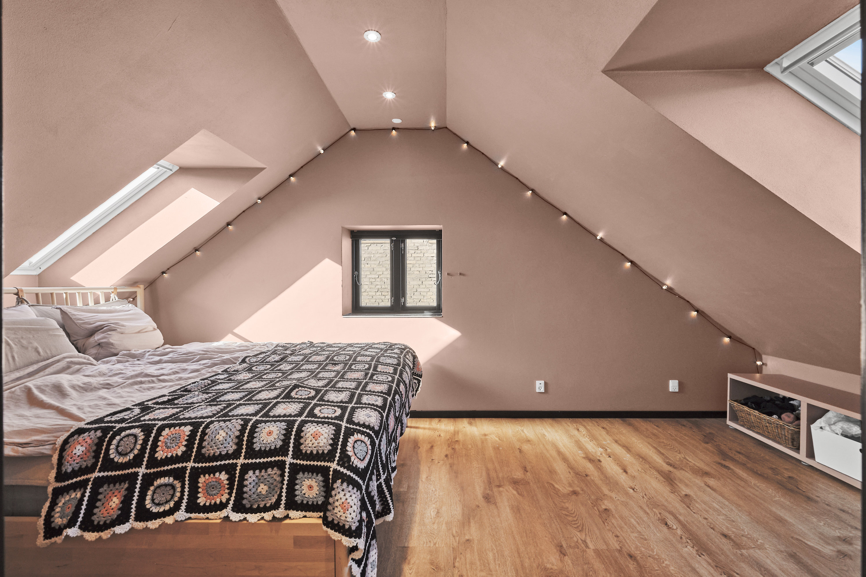 Fremhævet soveværelse billede i fuldskærmstilstand. Billede af Nedergårdsvej 35, Skejby, 8200 Aarhus N