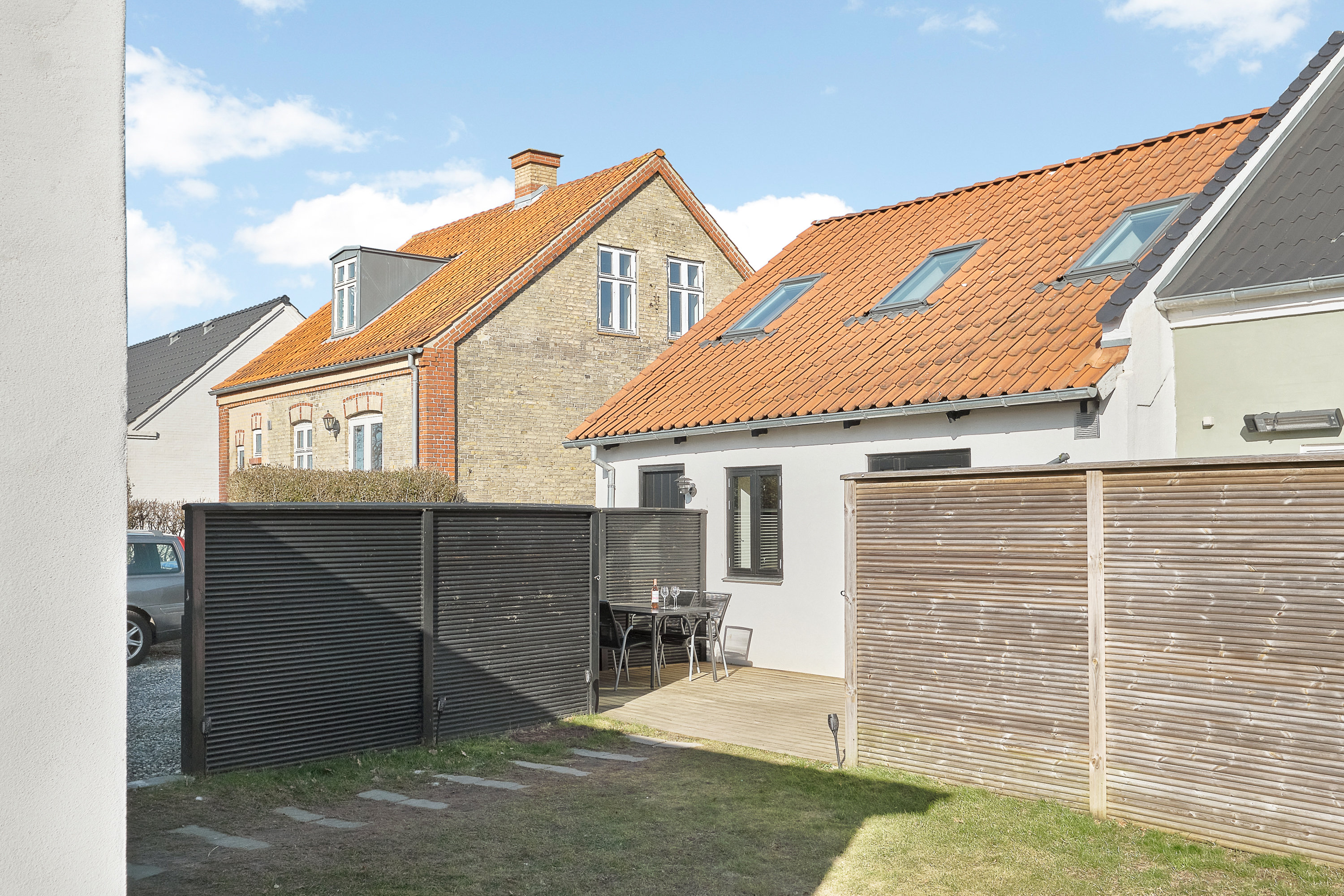 Fremhævet bag facade billede i fuldskærmstilstand. Billede af Nedergårdsvej 35, Skejby, 8200 Aarhus N