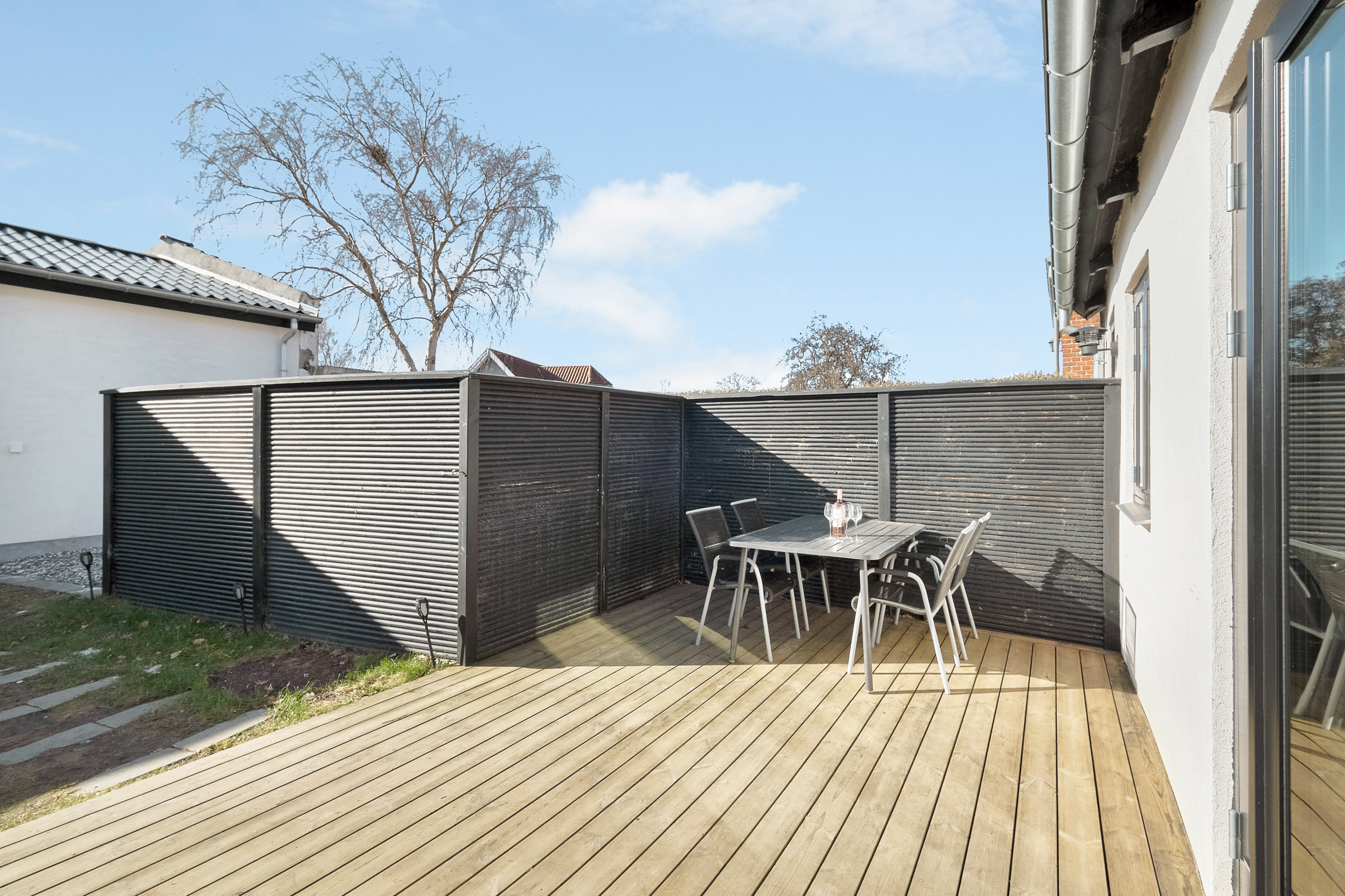 Fremhævet terrasse billede i fuldskærmstilstand. Billede af Nedergårdsvej 35, Skejby, 8200 Aarhus N