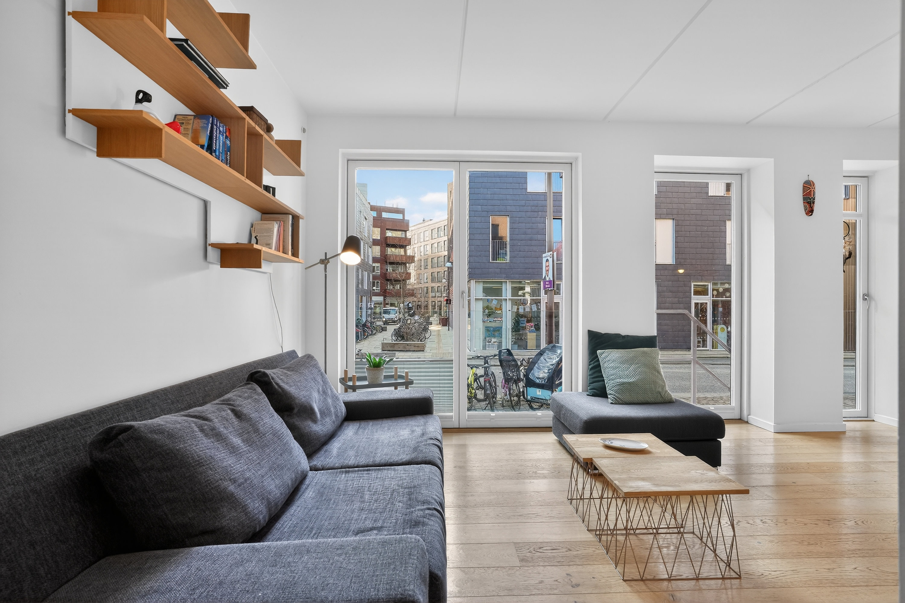 Fremhævet stue  billede i fuldskærmstilstand. Billede af Dover Passage 2, st.. mf., 2150 Nordhavn