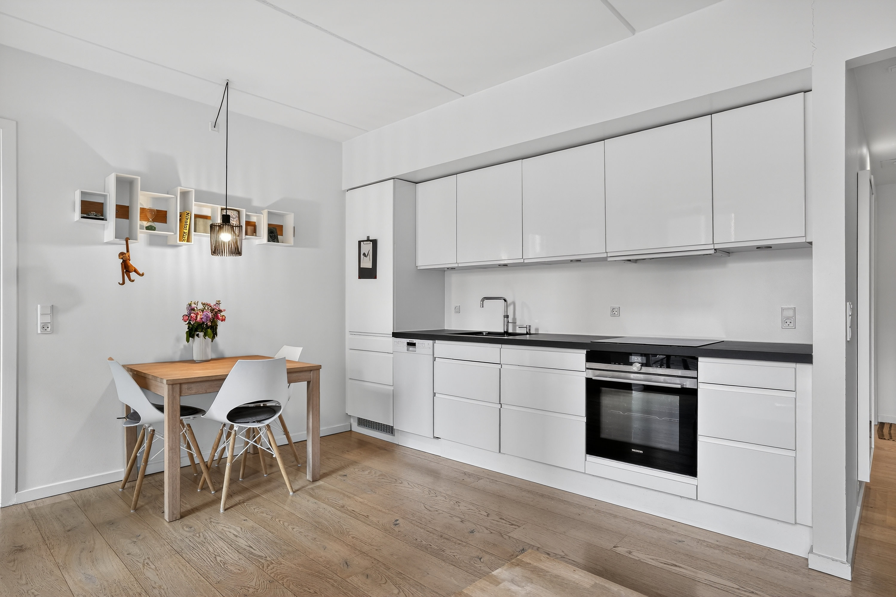 Fremhævet køkken-alrum billede i fuldskærmstilstand. Billede af Dover Passage 2, st.. mf., 2150 Nordhavn