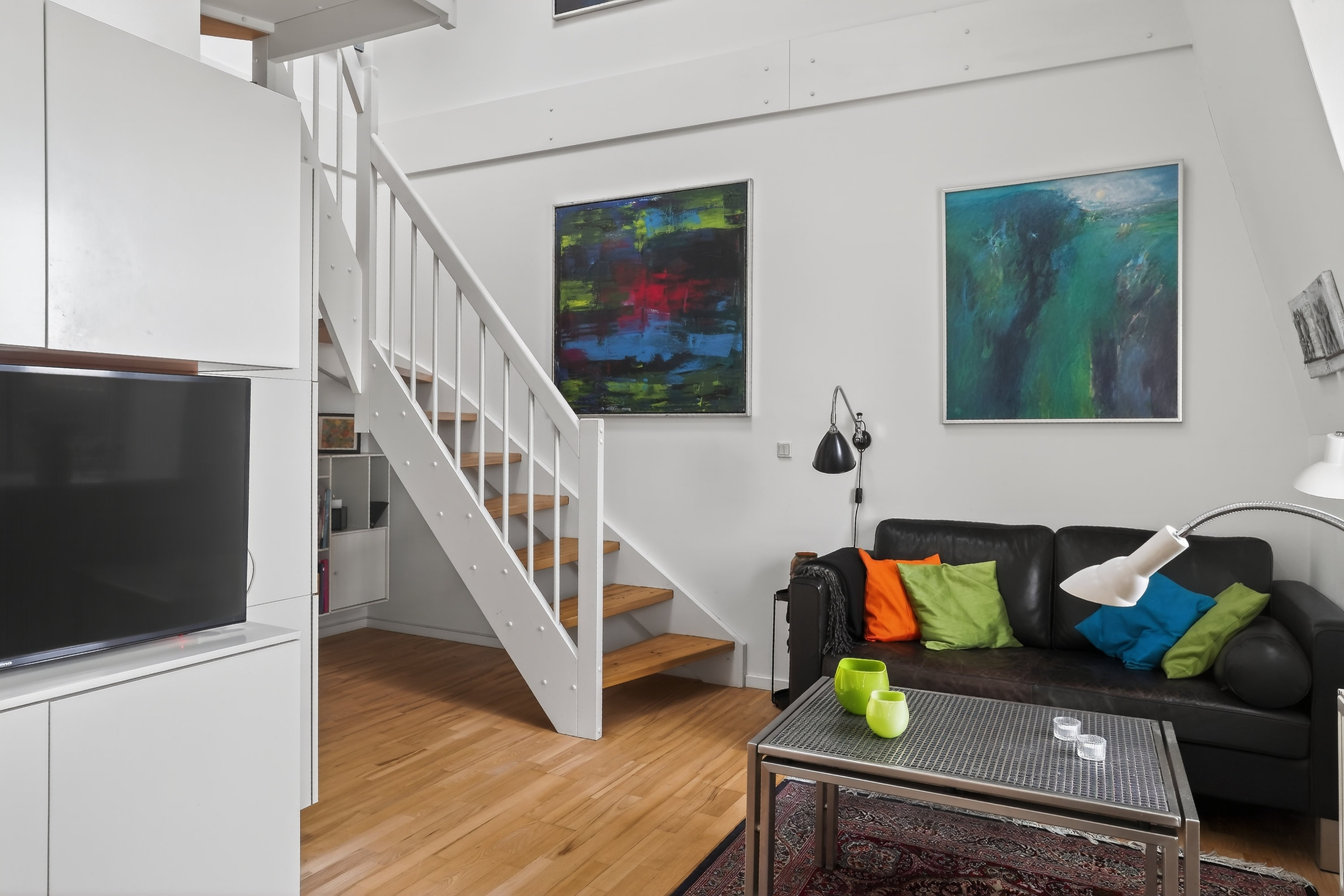 Fremhævet stue billede i fuldskærmstilstand. Billede af Frederiksværksgade 11A, 3. 13., 3400 Hillerød