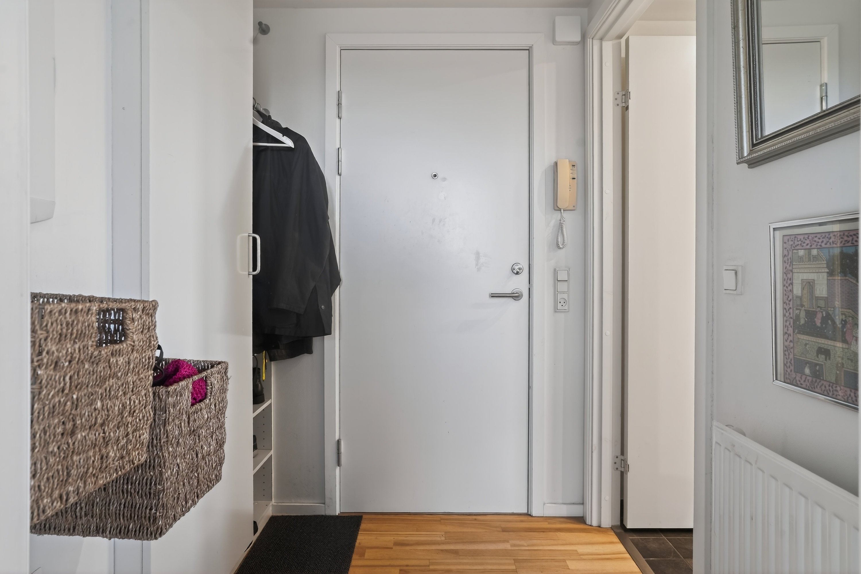 Fremhævet entré billede i fuldskærmstilstand. Billede af Frederiksværksgade 11A, 3. 13., 3400 Hillerød