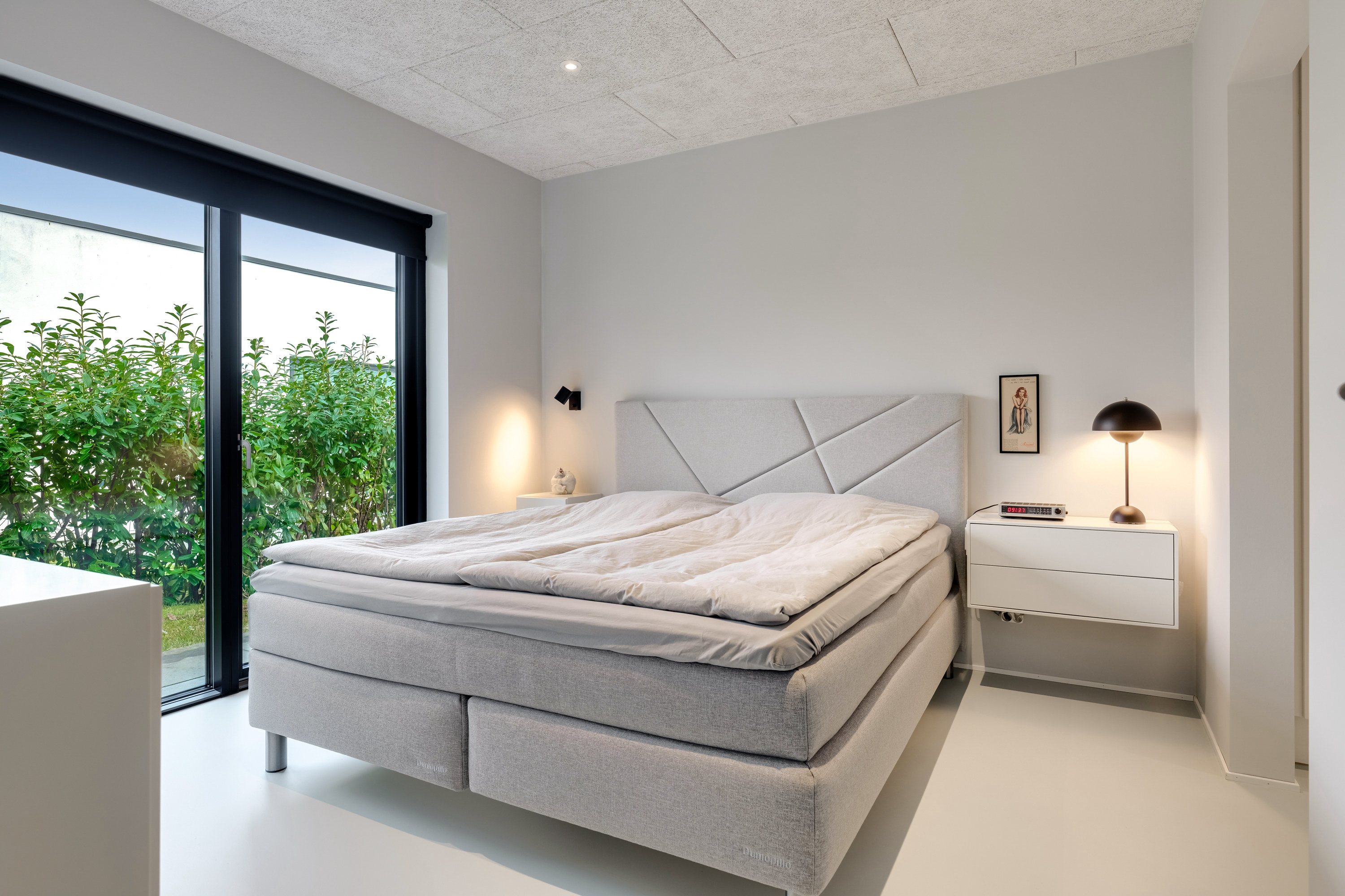 Fremhævet soveværelse billede i fuldskærmstilstand. Billede af Sofiendalvej 54, Strib, 5500 Middelfart