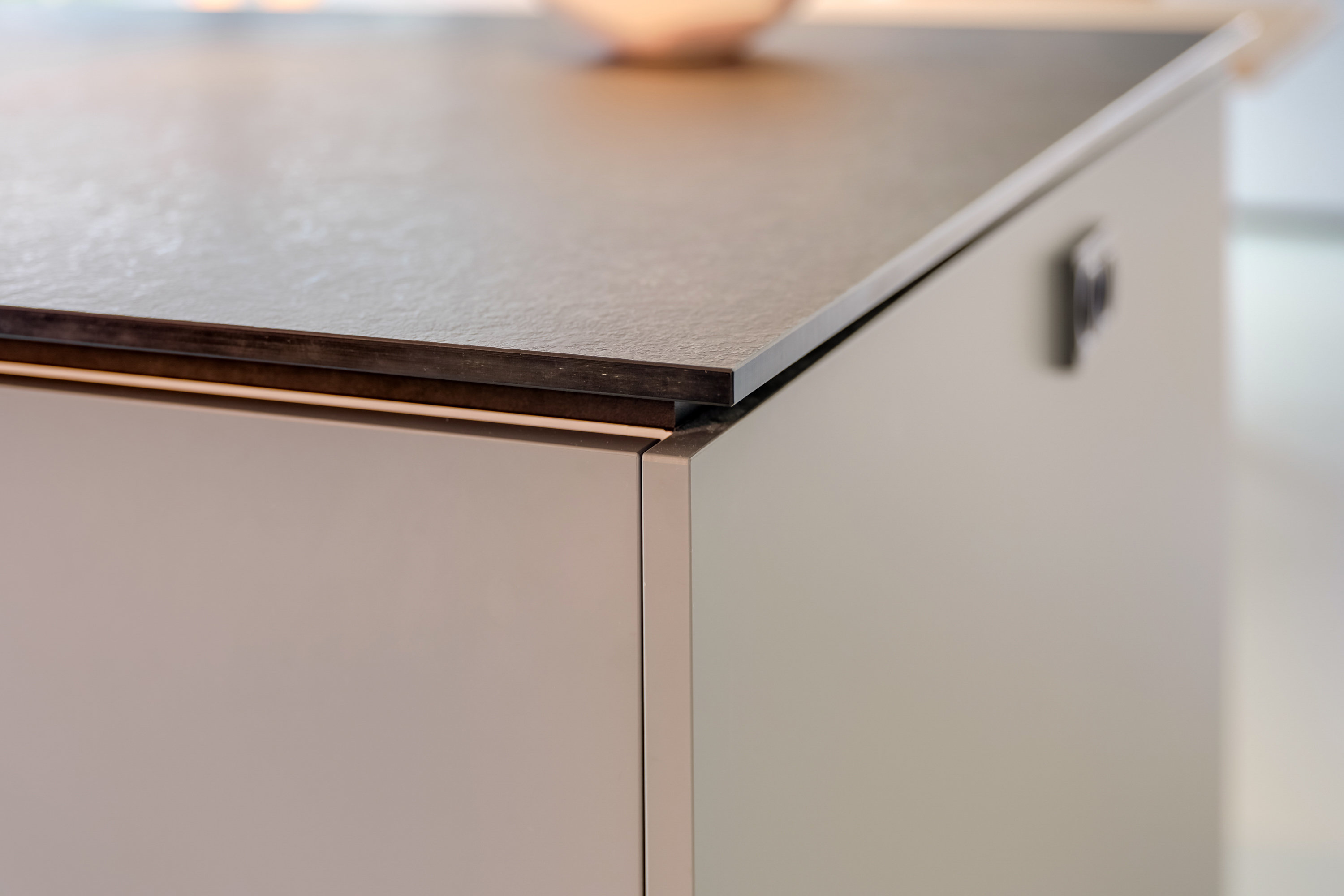 Fremhævet køkken billede i fuldskærmstilstand. Billede af Sofiendalvej 54, Strib, 5500 Middelfart