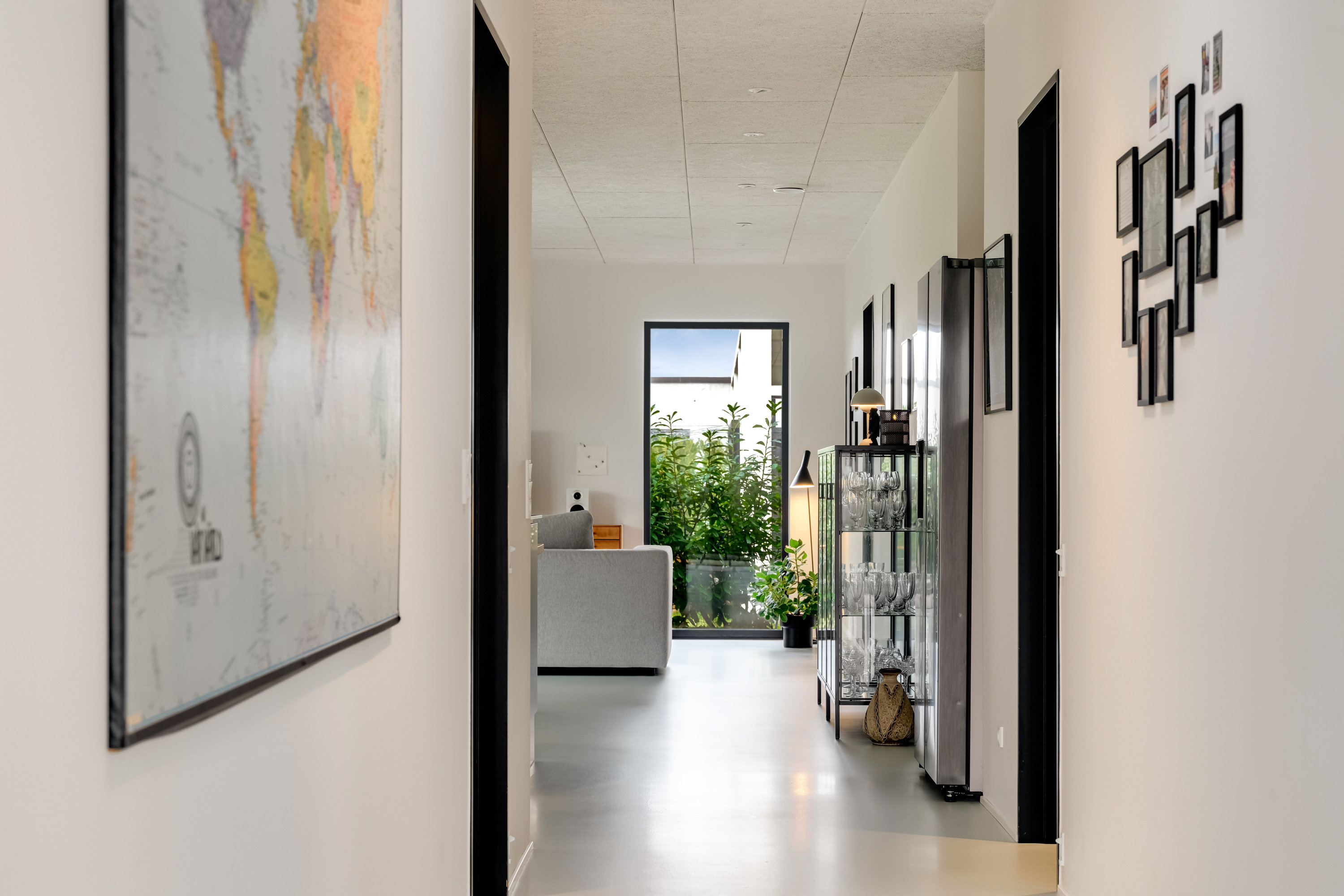 Fremhævet gang billede i fuldskærmstilstand. Billede af Sofiendalvej 54, Strib, 5500 Middelfart