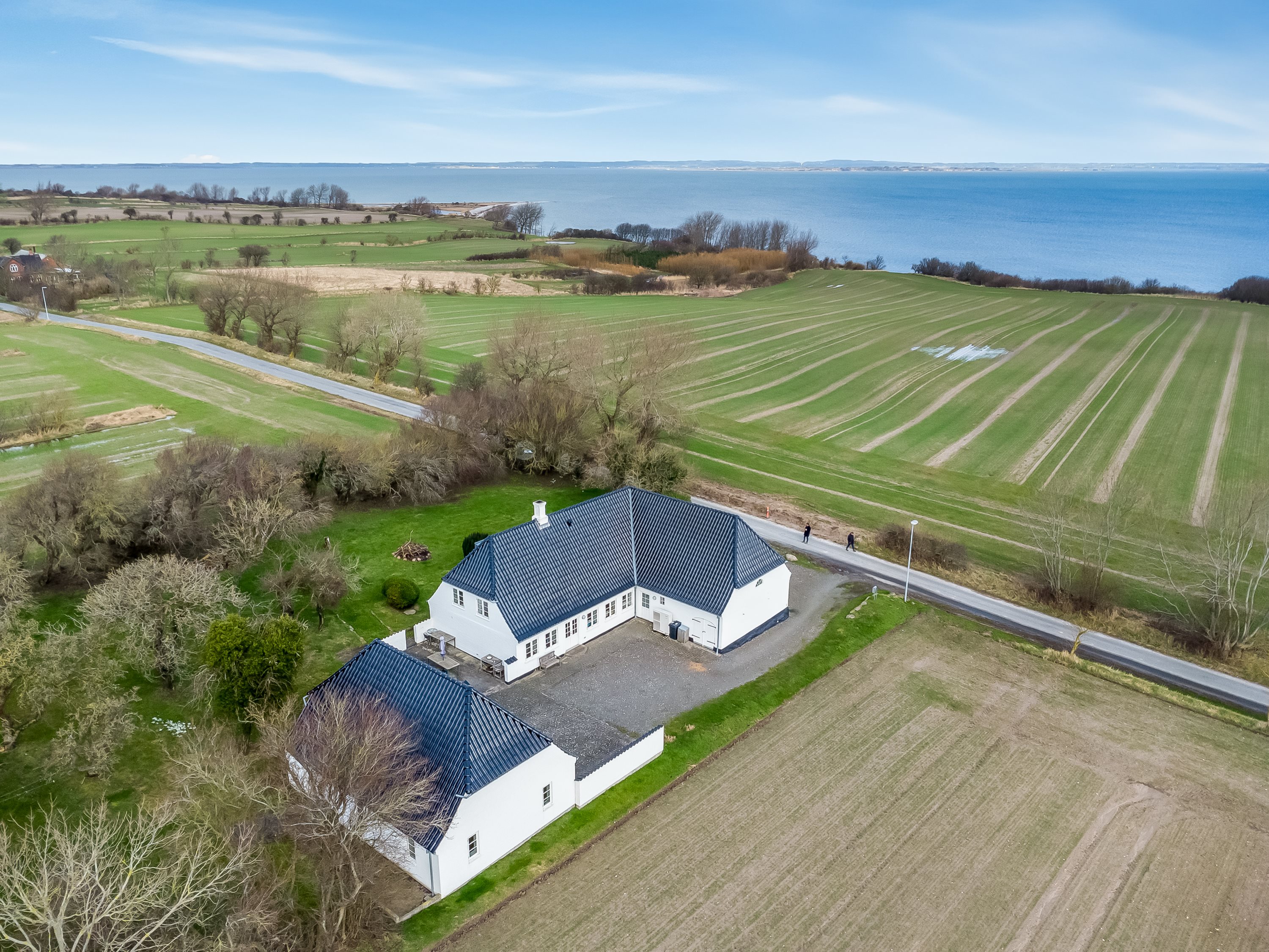 Fremhævet ejendommen billede i fuldskærmstilstand. Billede af Skjoldnæsvej 1, 5985 Søby Ærø