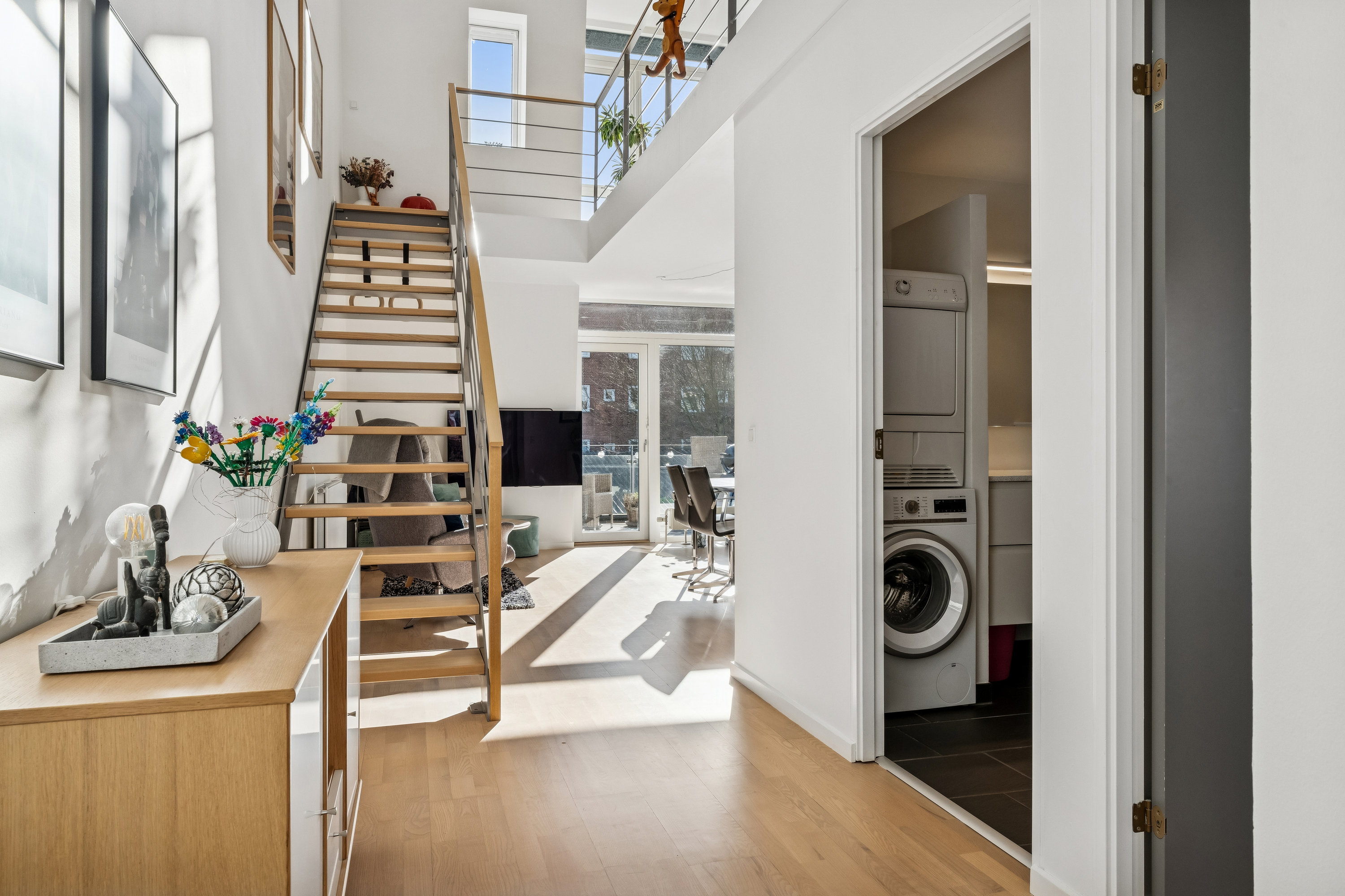 Fremhævet entré billede i fuldskærmstilstand. Billede af Engtoftevej 27A, 1. th., 9000 Aalborg