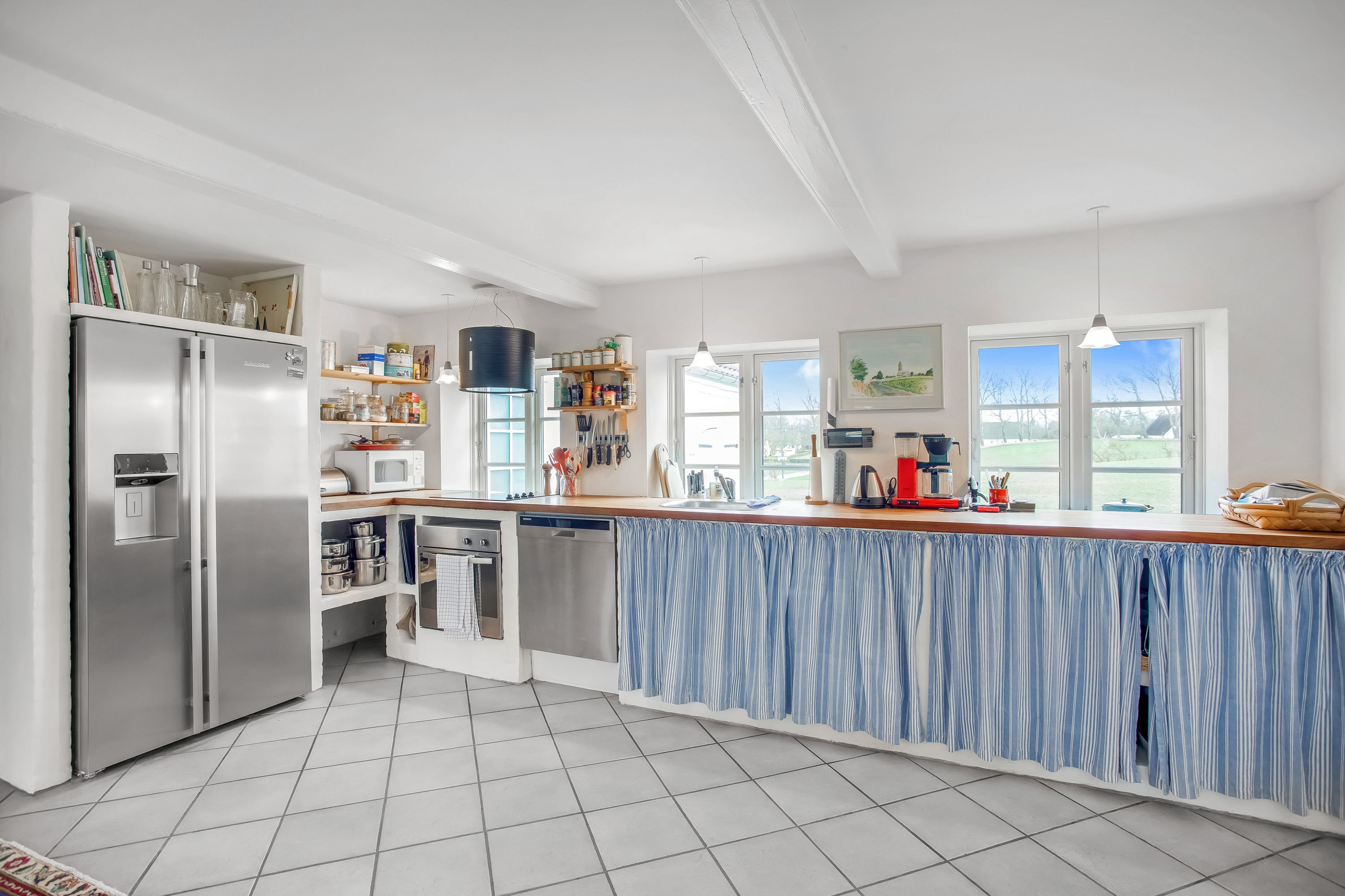 Fremhævet køkken billede i fuldskærmstilstand. Billede af Skjoldnæsvej 1, 5985 Søby Ærø