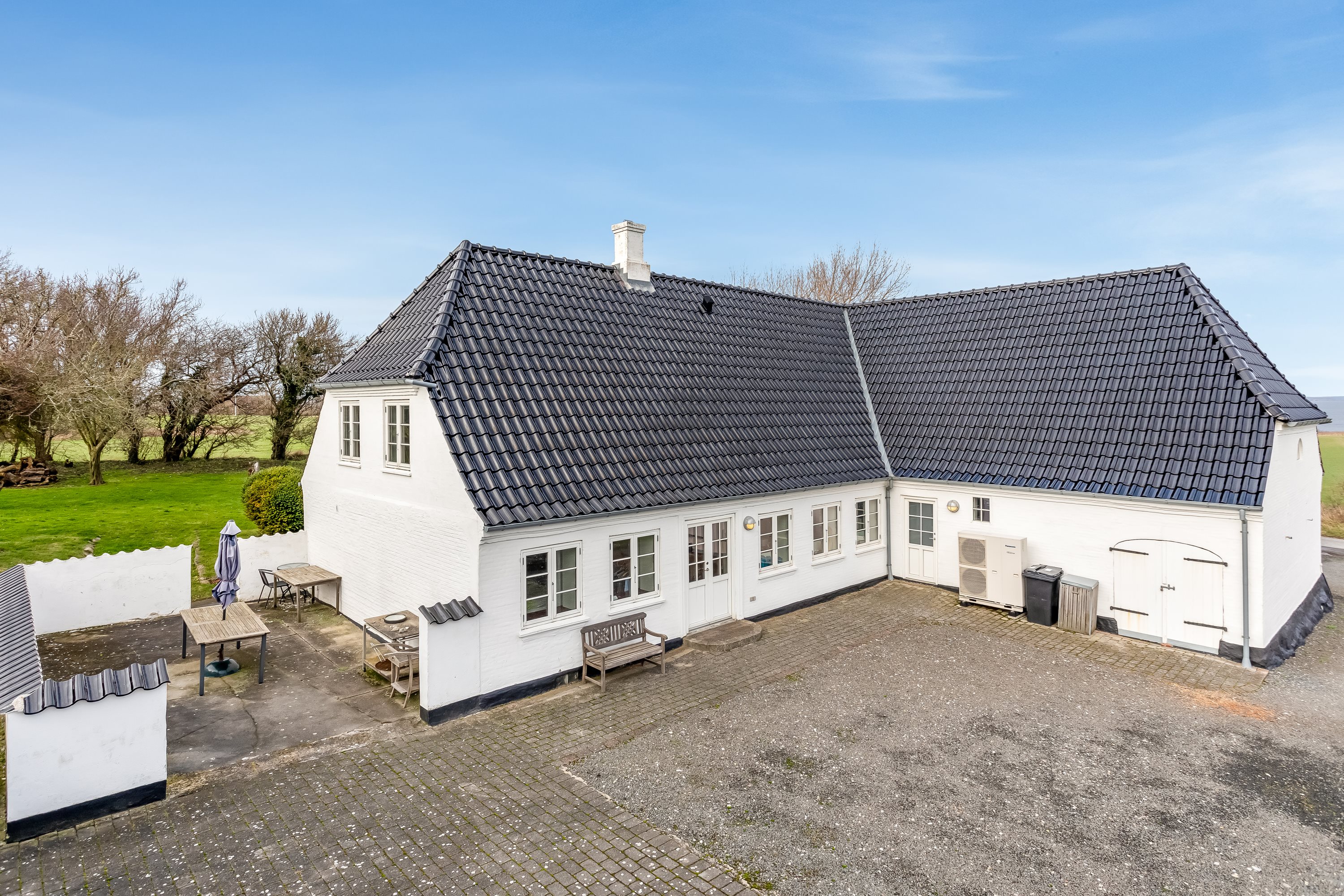 Fremhævet ejendommen billede i fuldskærmstilstand. Billede af Skjoldnæsvej 1, 5985 Søby Ærø