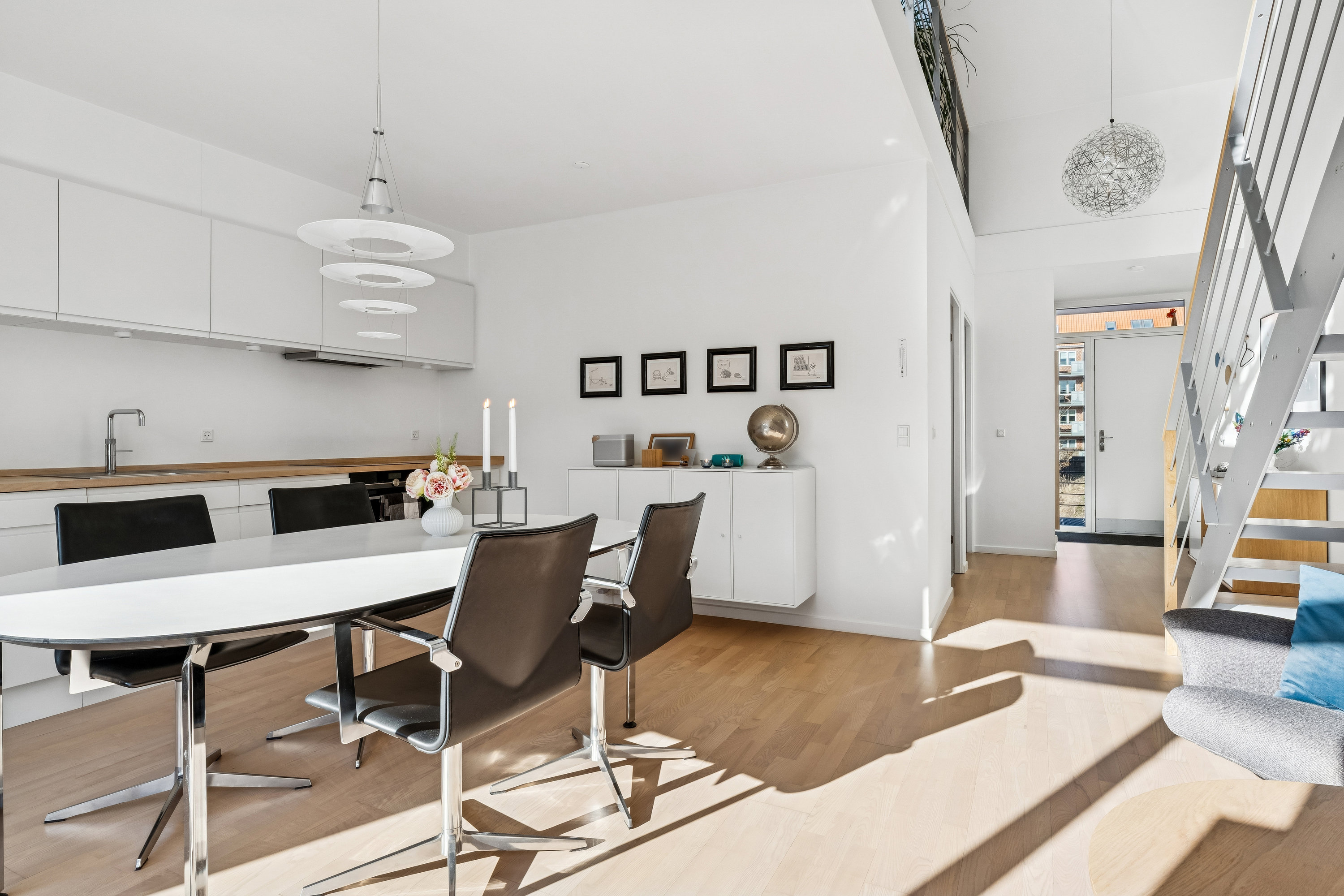 Fremhævet kontor billede i fuldskærmstilstand. Billede af Engtoftevej 27A, 1. th., 9000 Aalborg