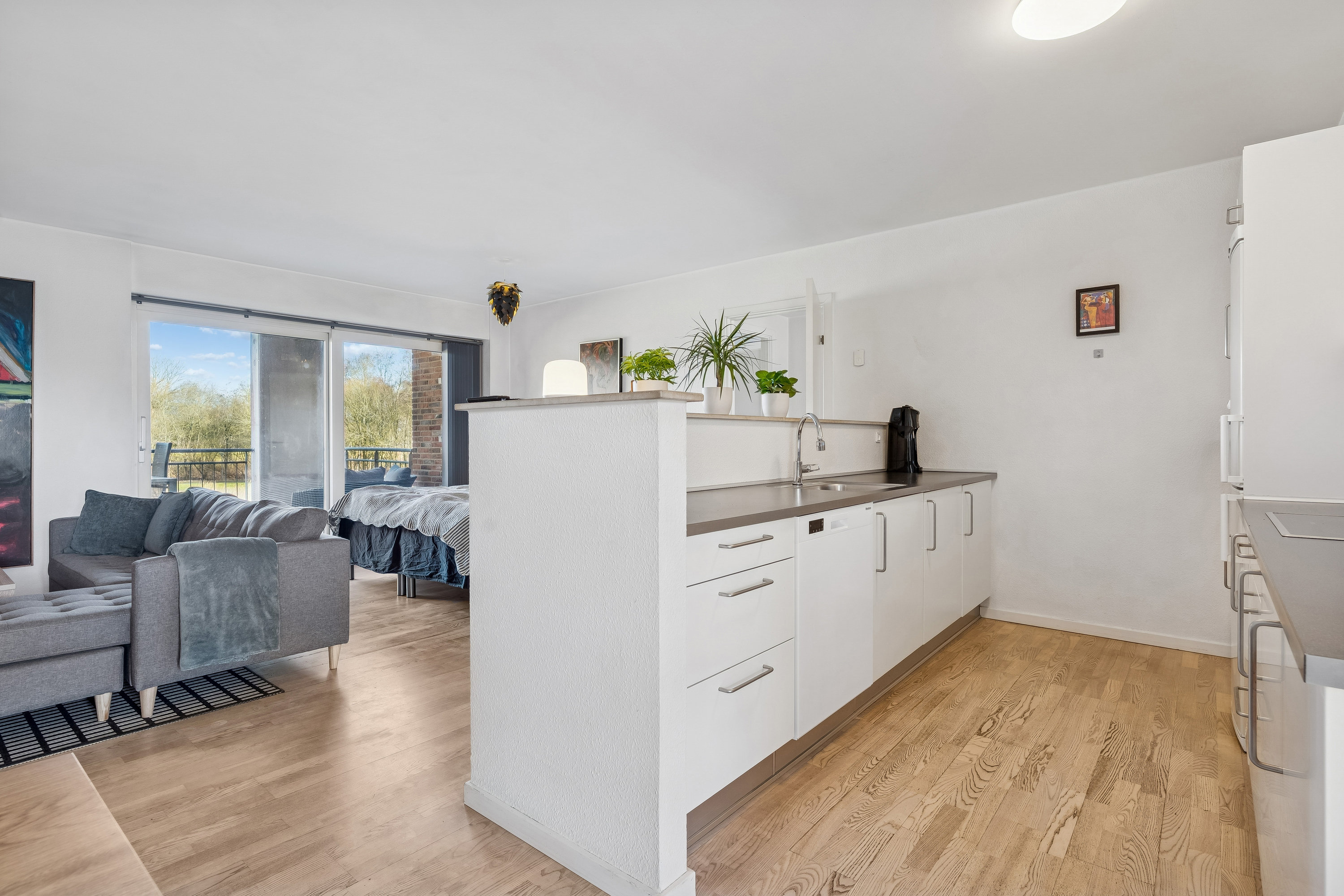 Fremhævet køkken billede i fuldskærmstilstand. Billede af Søparken 24, 1. 3., 8722 Hedensted