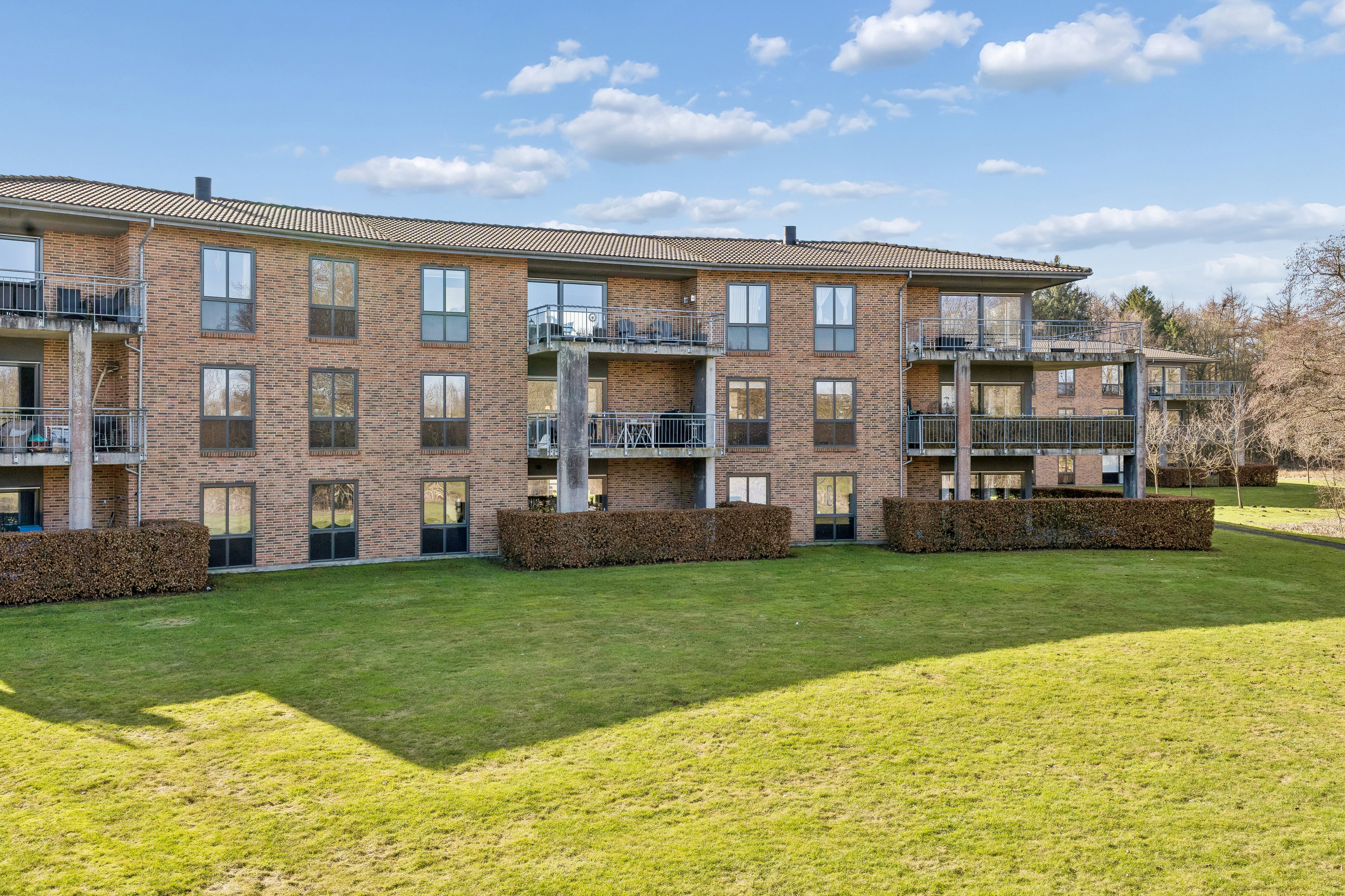 Fremhævet ejendommen billede i fuldskærmstilstand. Billede af Søparken 24, 1. 3., 8722 Hedensted