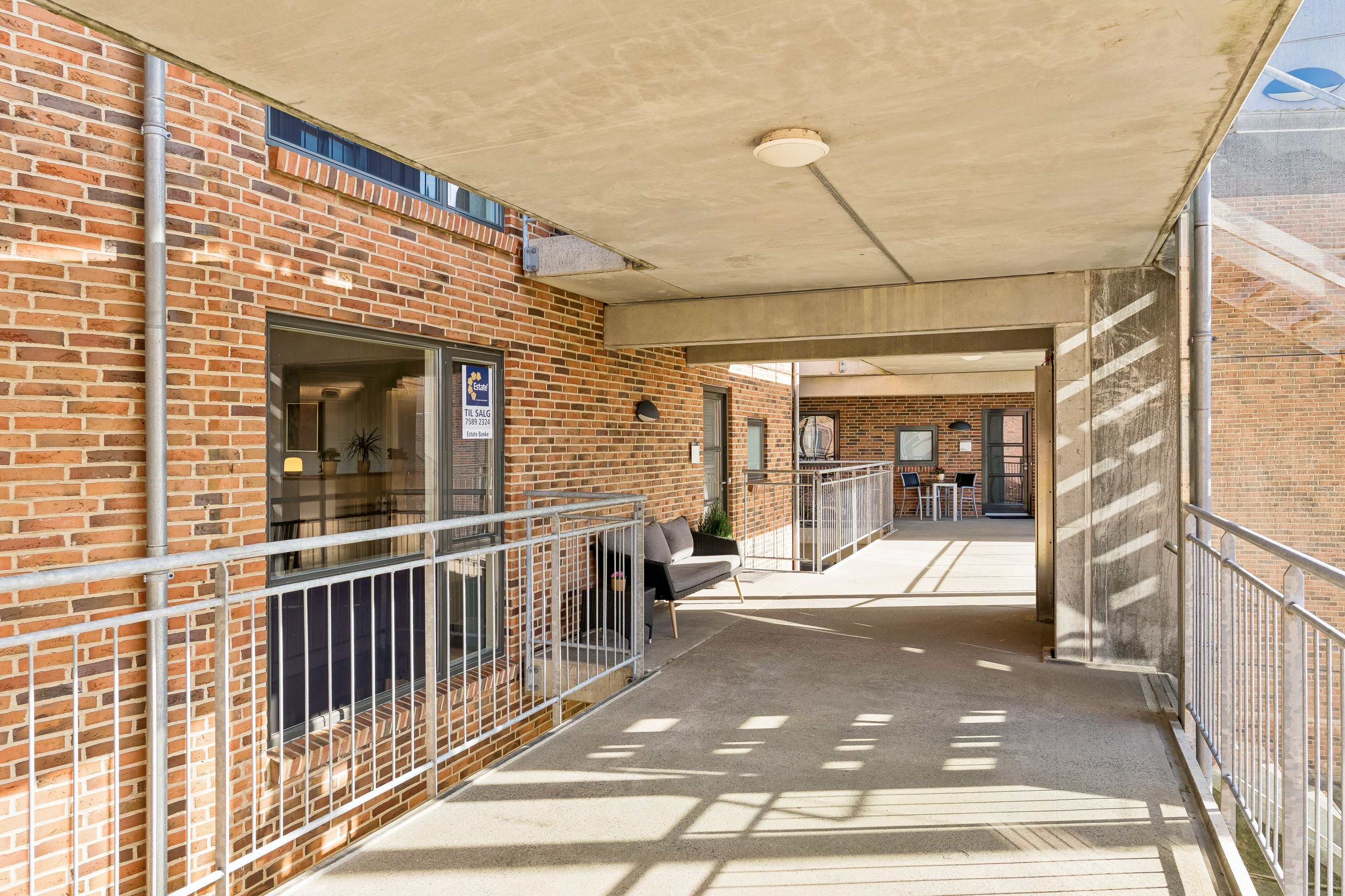 Fremhævet indgangsparti billede i fuldskærmstilstand. Billede af Søparken 24, 1. 3., 8722 Hedensted