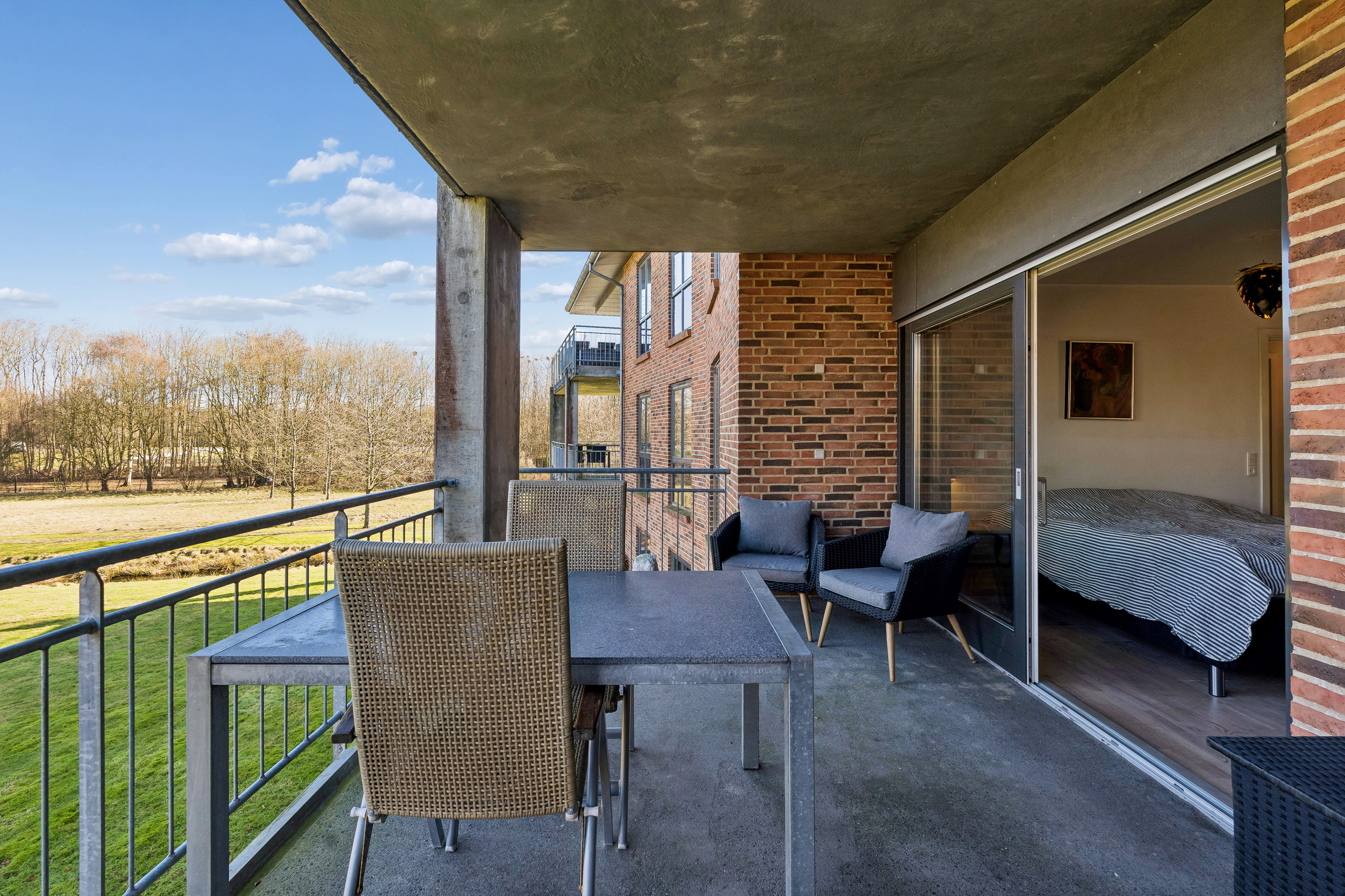 Fremhævet altan billede i fuldskærmstilstand. Billede af Søparken 24, 1. 3., 8722 Hedensted