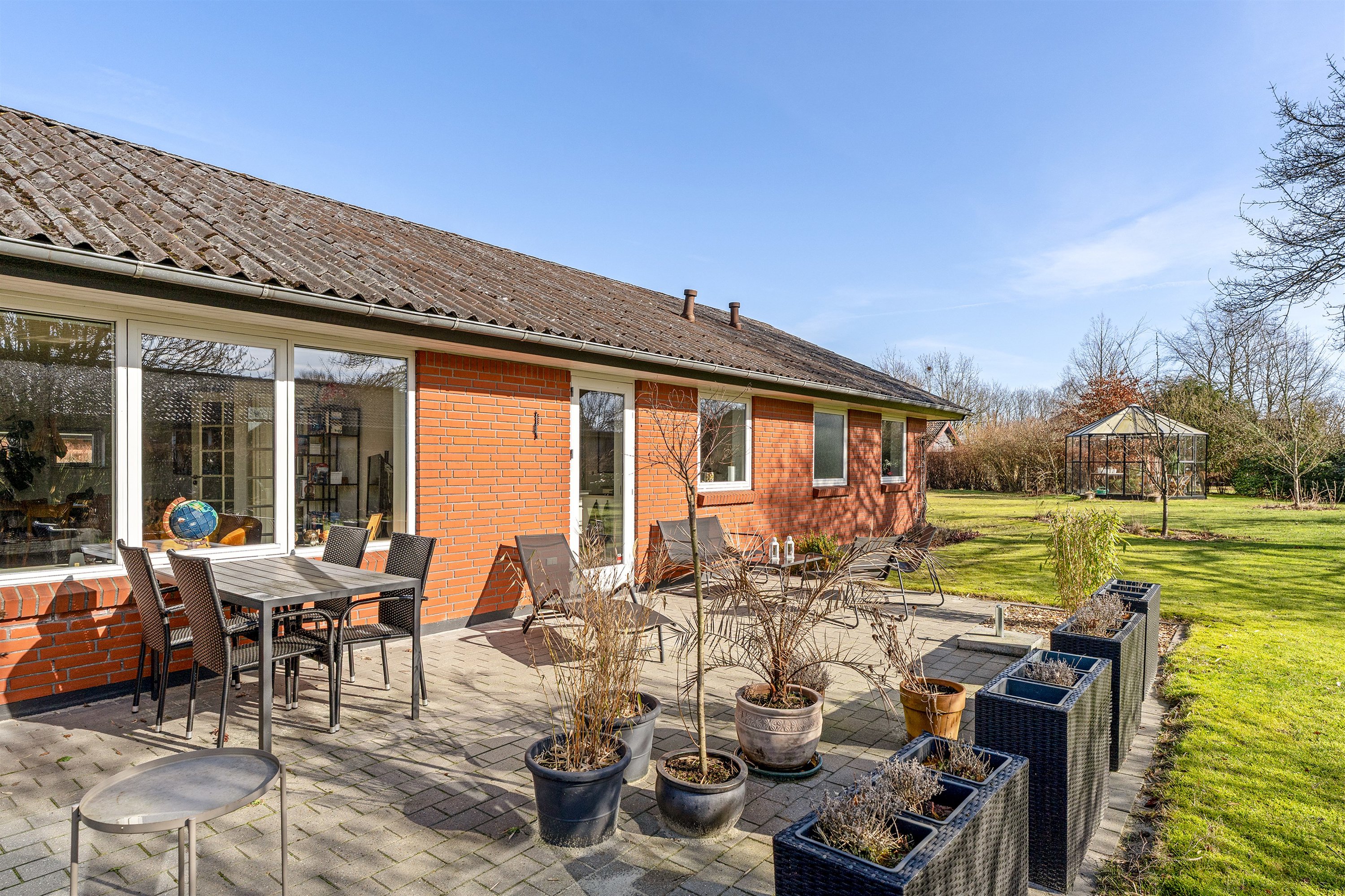 Fremhævet terrasse billede i fuldskærmstilstand. Billede af Mølleparken 336, 7190 Billund