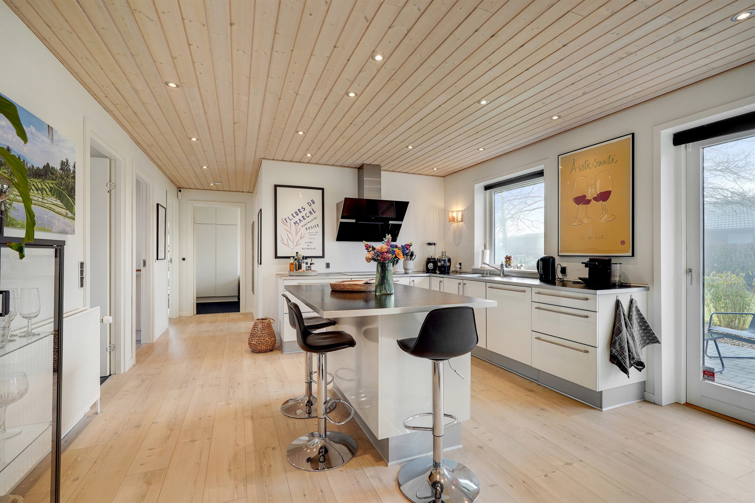 Fremhævet køkken billede i fuldskærmstilstand. Billede af Mølleparken 336, 7190 Billund