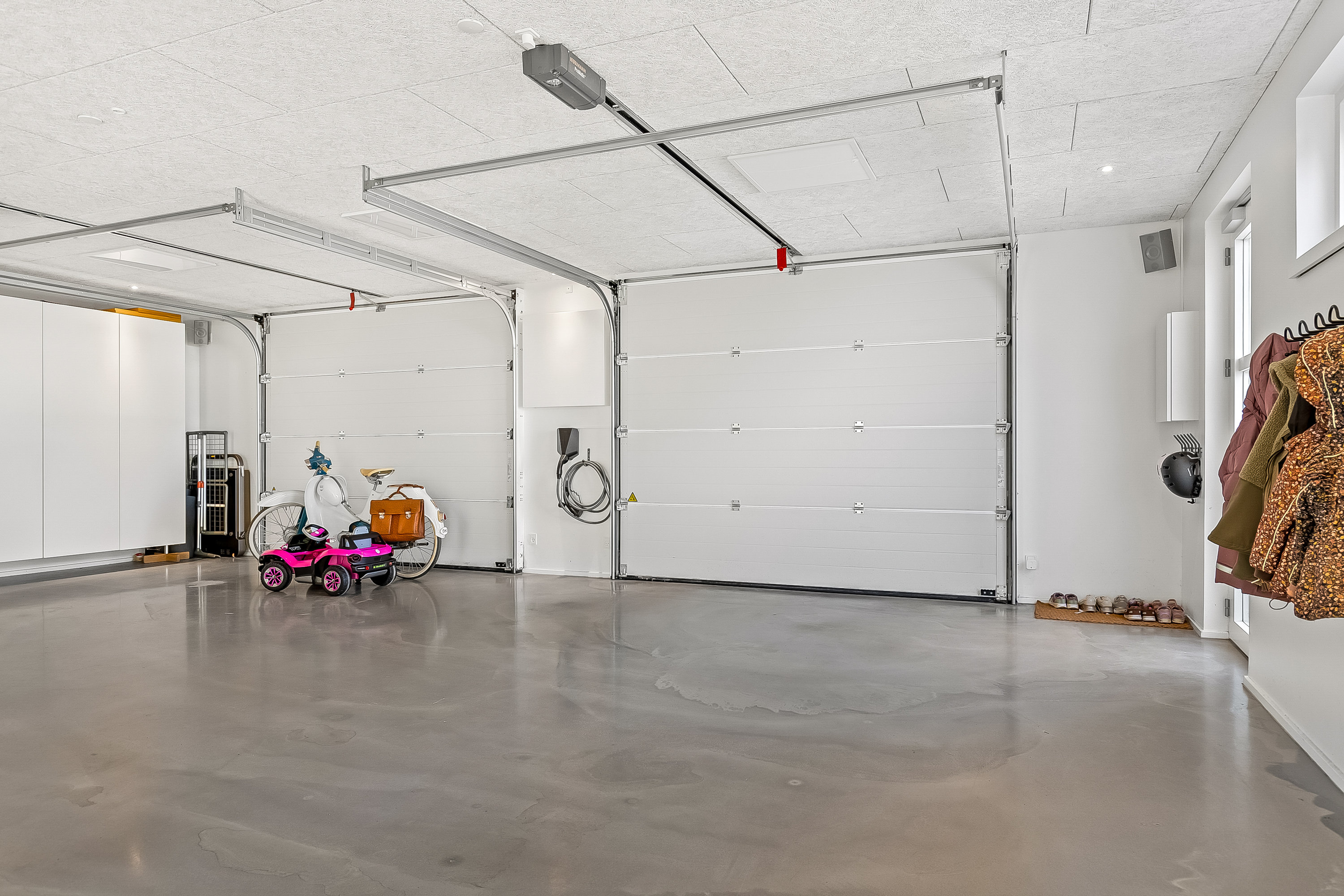 Fremhævet garage billede i fuldskærmstilstand. Billede af Frejas Ager 19, Dalby, 6000 Kolding