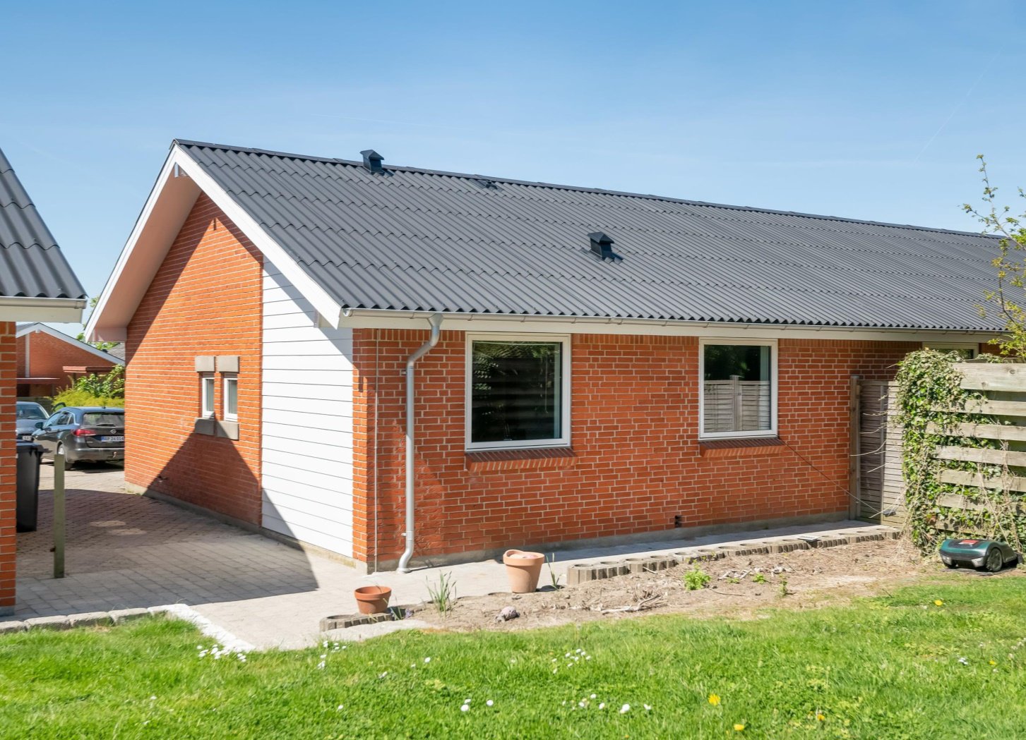 Fremhævet  billede i fuldskærmstilstand. Billede af Magnolievej 15, 9830 Tårs