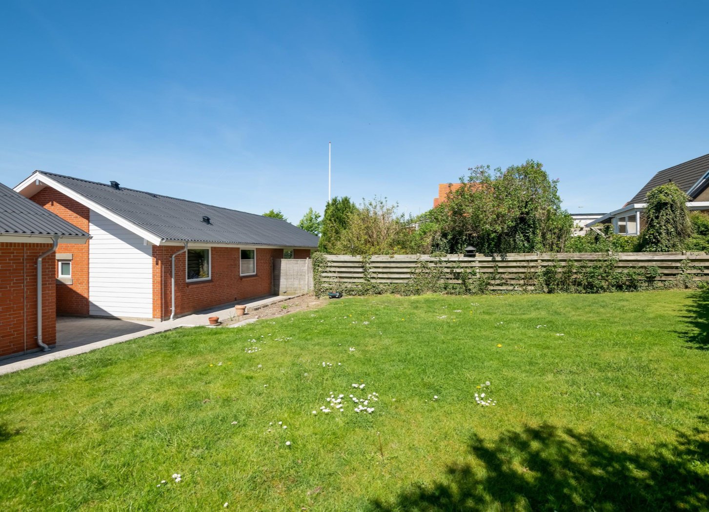 Miniaturebillede 1: . Billede af Magnolievej 15, 9830 Tårs