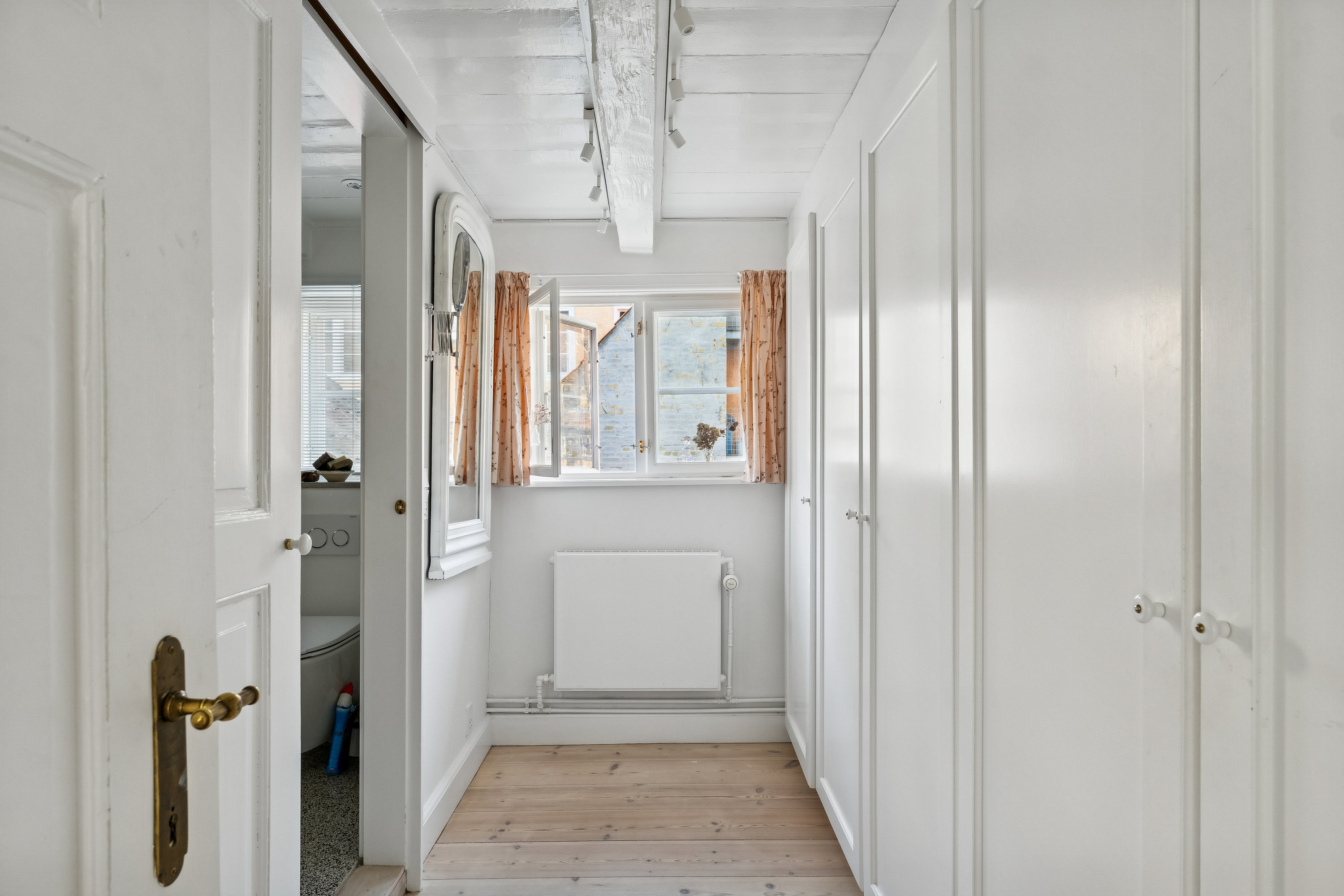 Fremhævet entré billede i fuldskærmstilstand. Billede af Wildersgade 17, 1408 København K