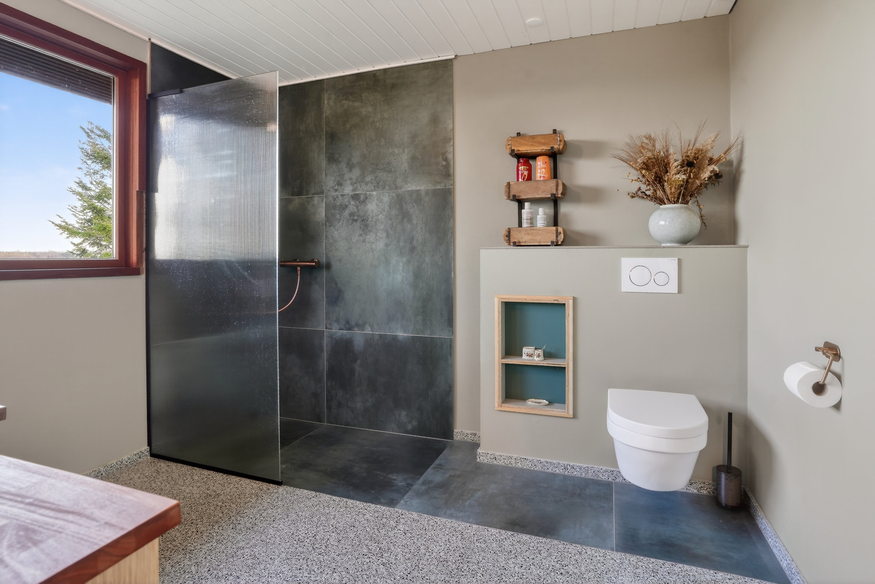 Fremhævet badeværelse billede i fuldskærmstilstand. Billede af Møllebjergvej 26, Ramløse, 3200 Helsinge