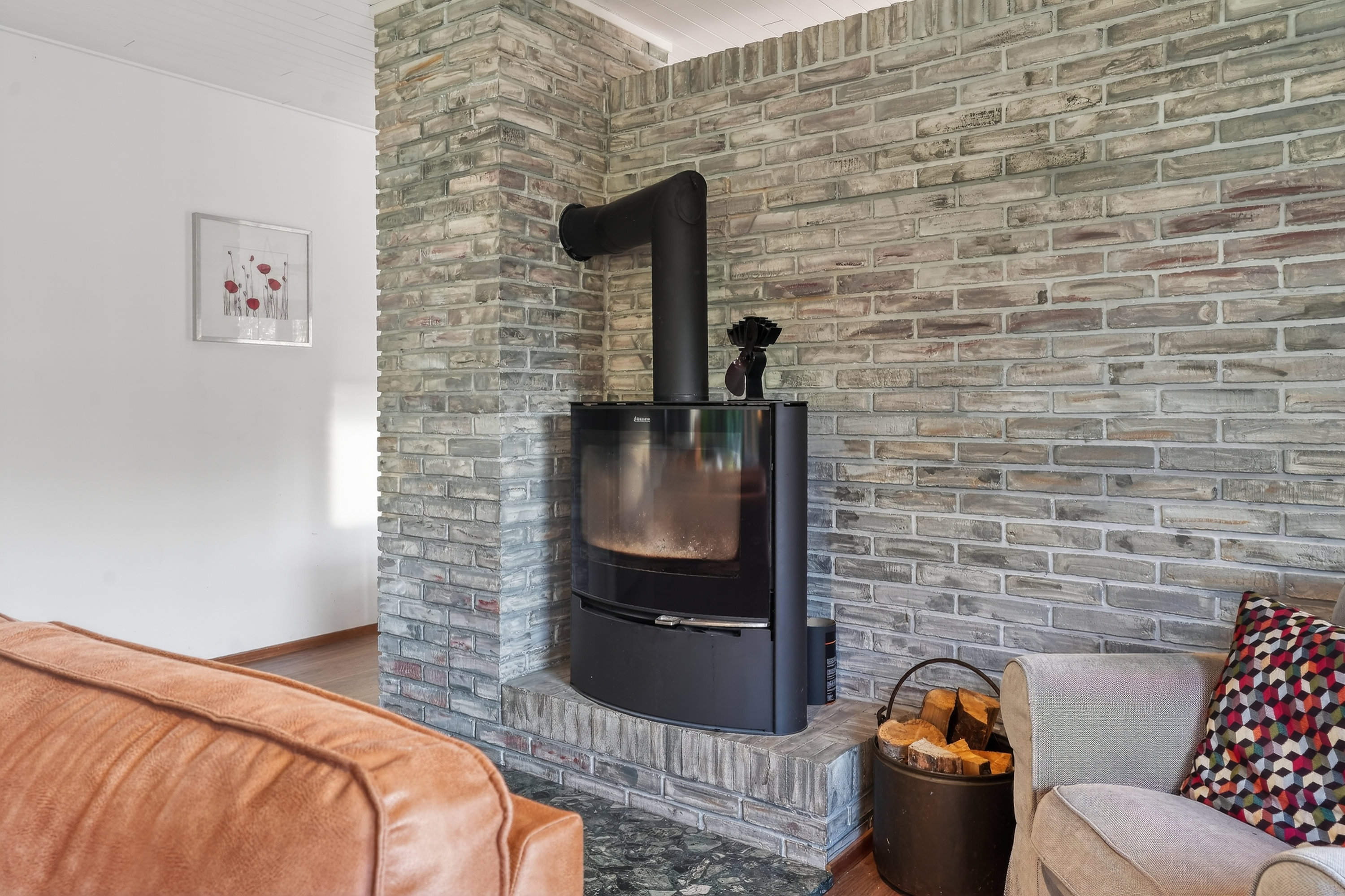 Fremhævet stue billede i fuldskærmstilstand. Billede af Møllebjergvej 26, Ramløse, 3200 Helsinge