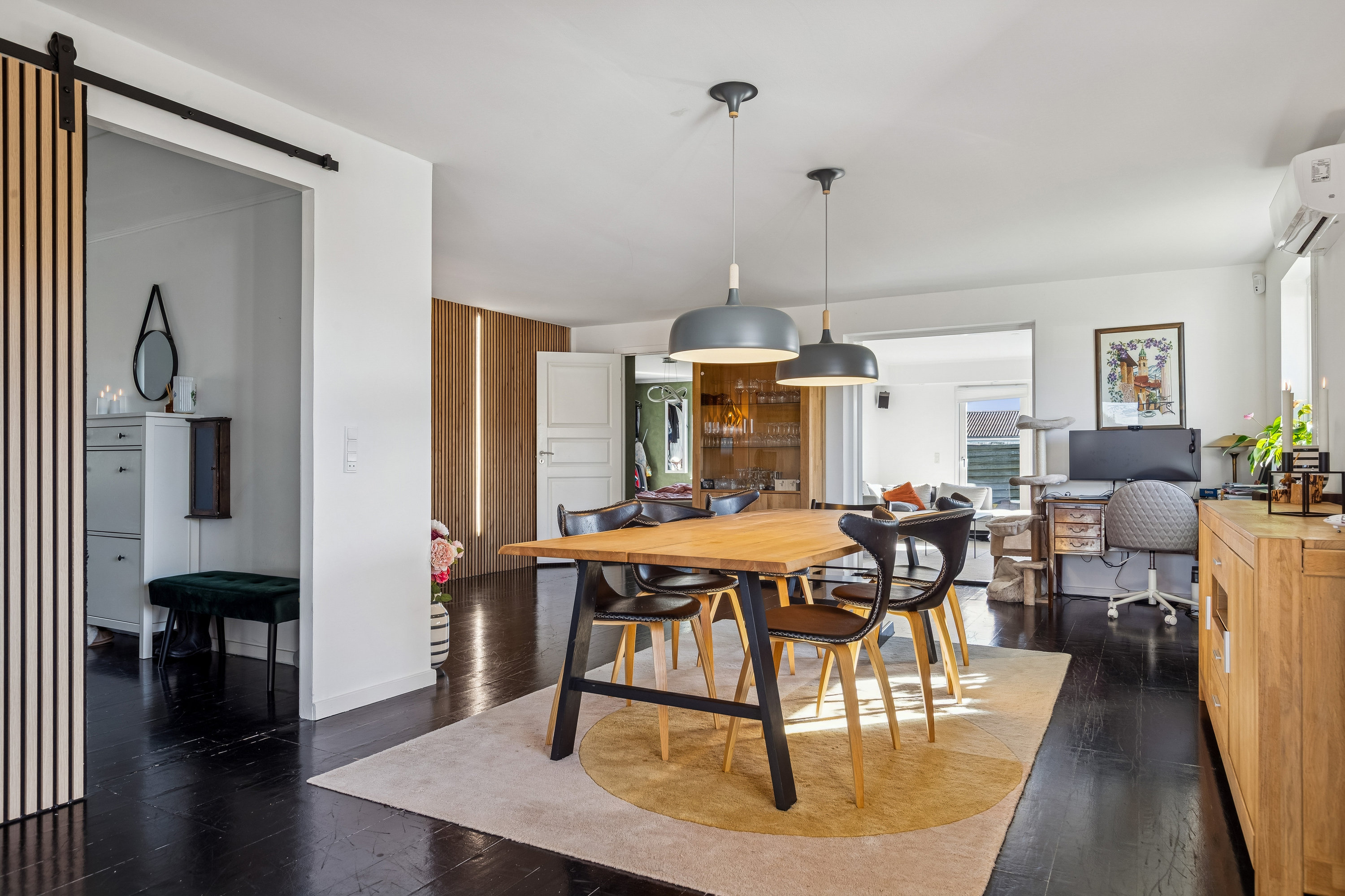 Fremhævet spisestue billede i fuldskærmstilstand. Billede af Alkmaar Alle 23, 2791 Dragør