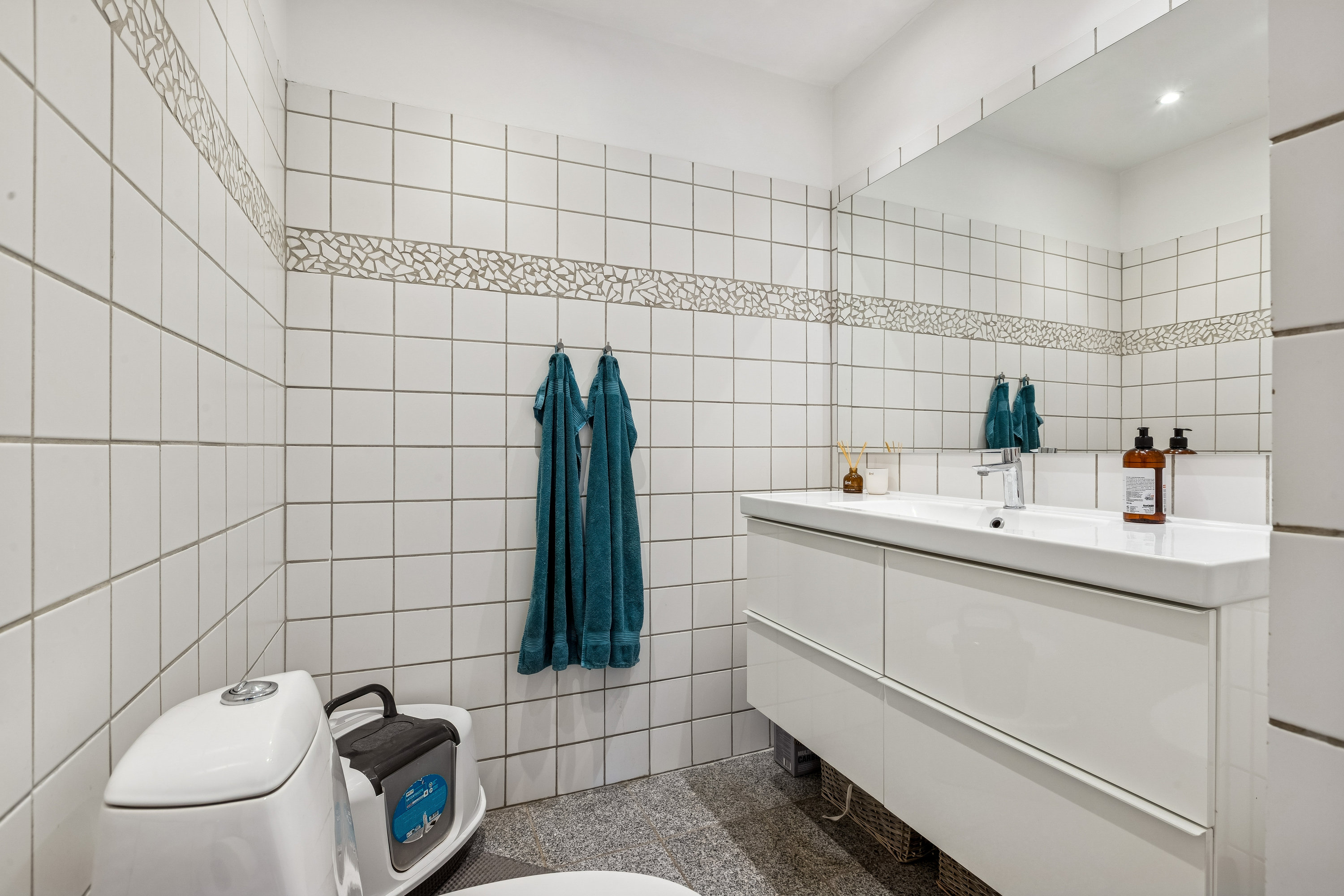 Fremhævet badeværelse billede i fuldskærmstilstand. Billede af Alkmaar Alle 23, 2791 Dragør