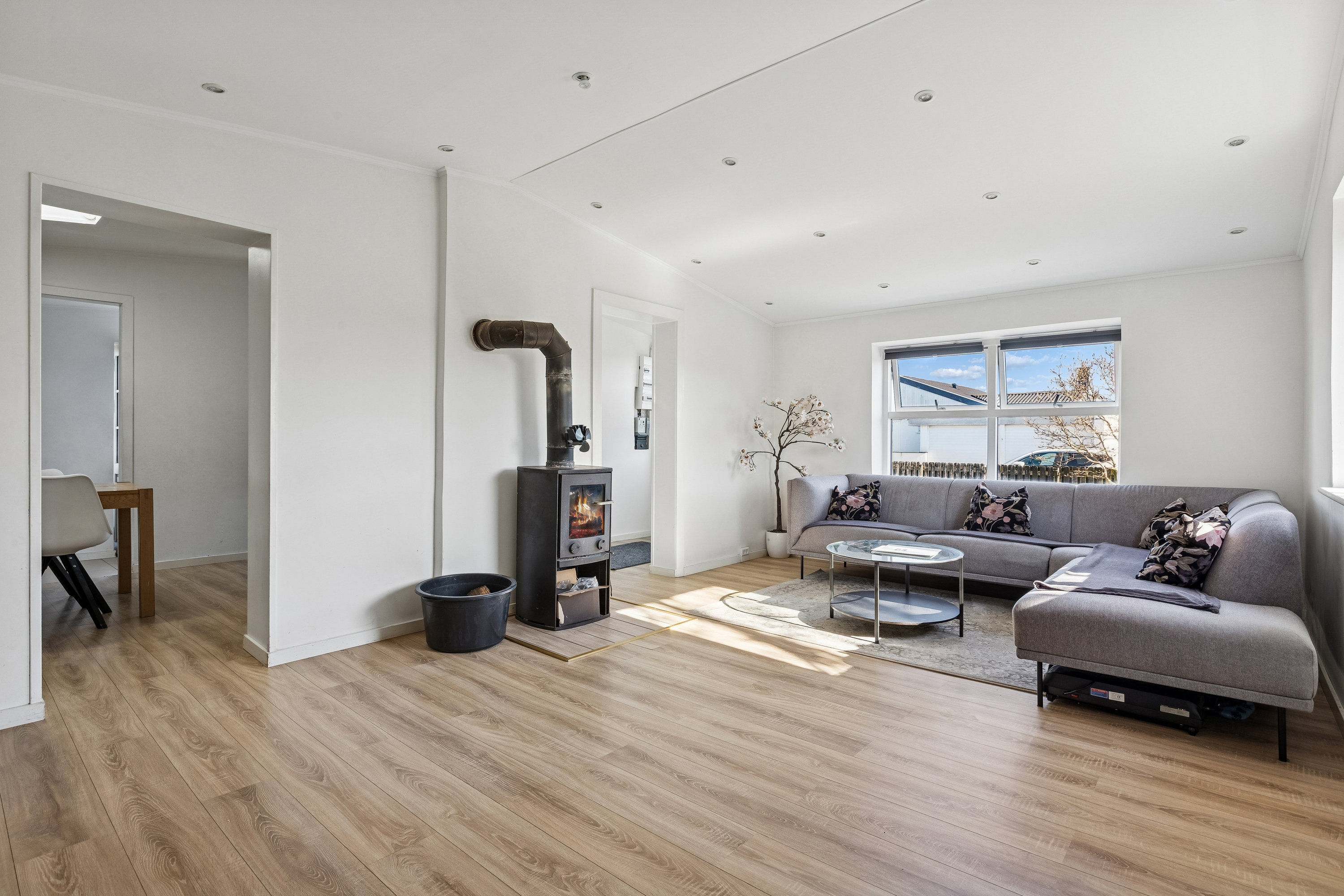 Fremhævet stue billede i fuldskærmstilstand. Billede af Malden Alle 12, 2791 Dragør