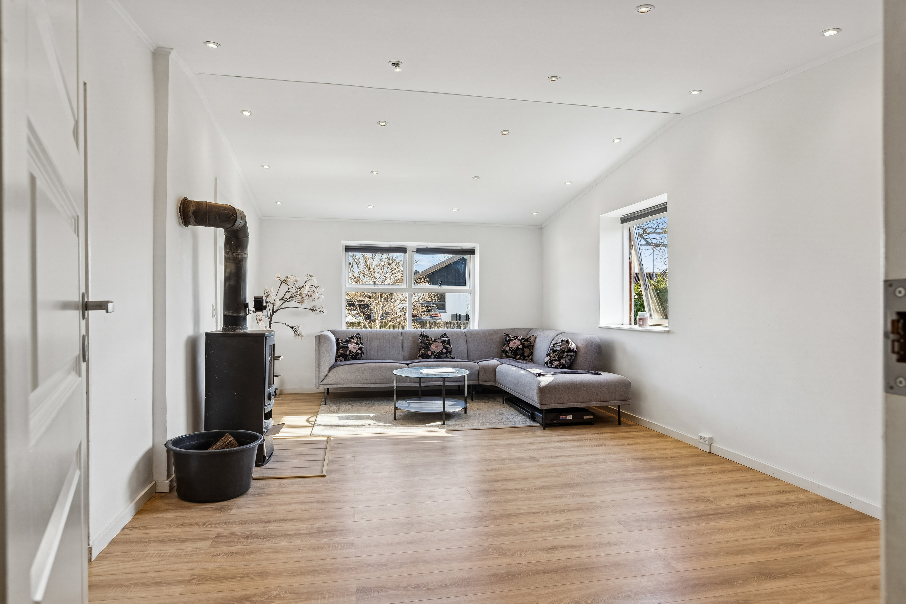 Fremhævet stue billede i fuldskærmstilstand. Billede af Malden Alle 12, 2791 Dragør