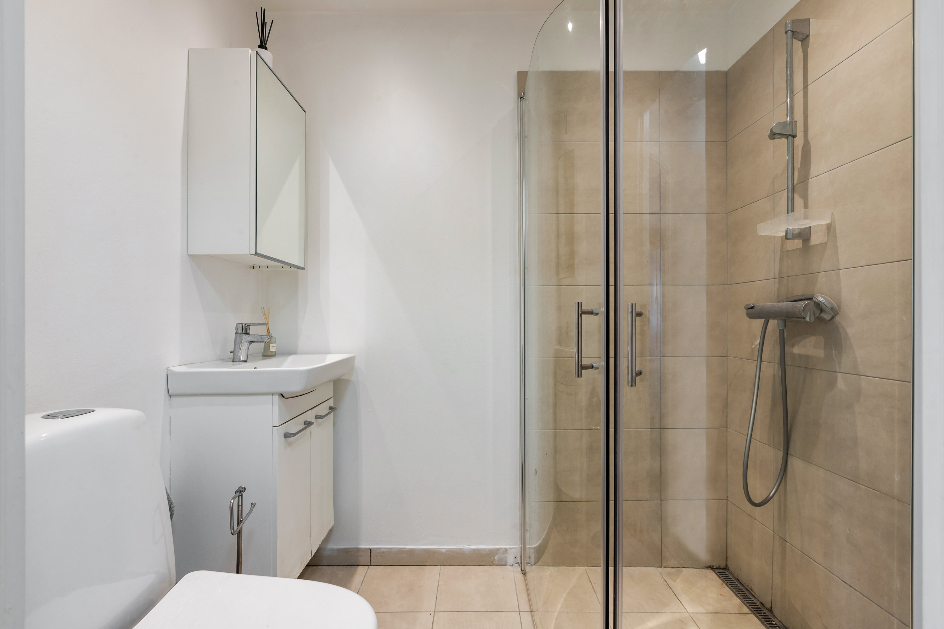 Fremhævet badeværelse billede i fuldskærmstilstand. Billede af Malden Alle 12, 2791 Dragør