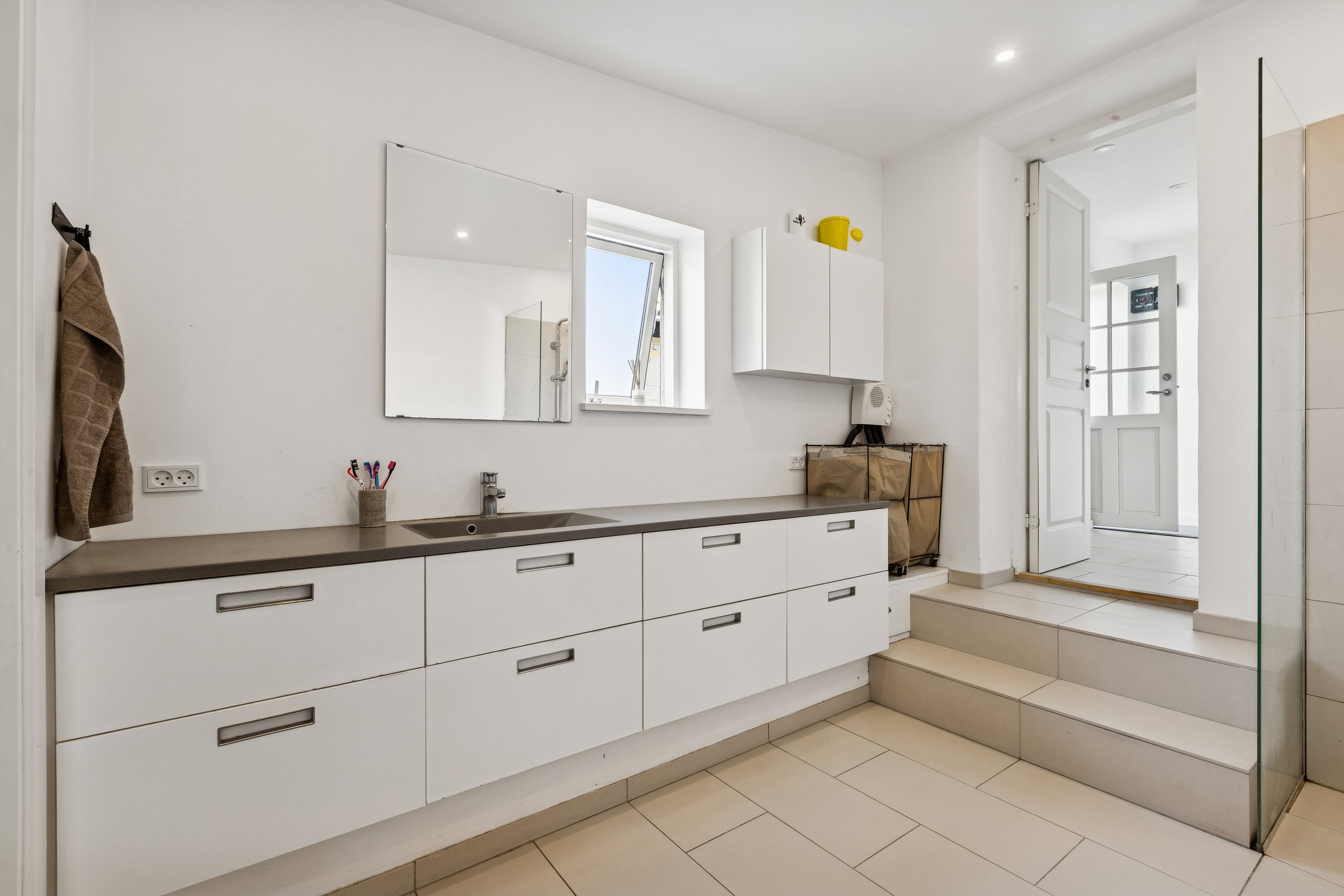 Fremhævet badeværelse billede i fuldskærmstilstand. Billede af Malden Alle 12, 2791 Dragør