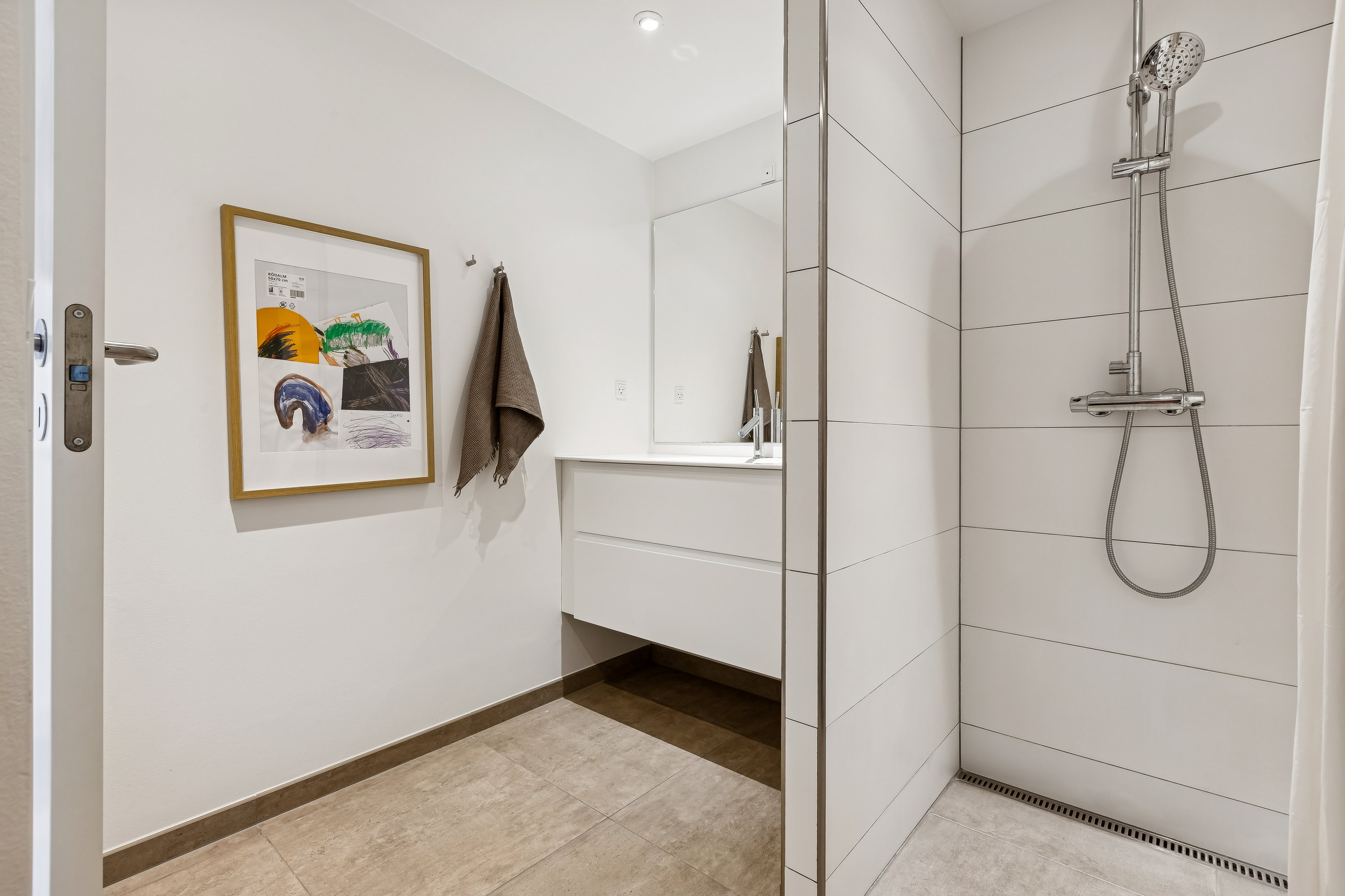 Fremhævet køkken billede i fuldskærmstilstand. Billede af Persillevej 46, 2300 København S