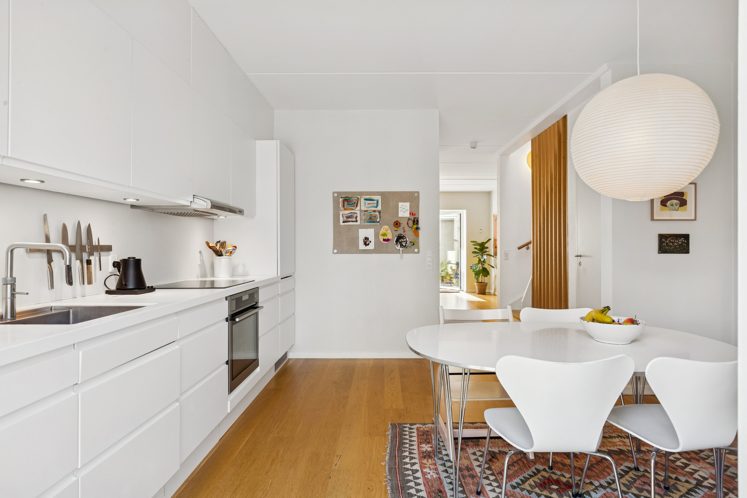 Fremhævet køkken billede i fuldskærmstilstand. Billede af Persillevej 46, 2300 København S