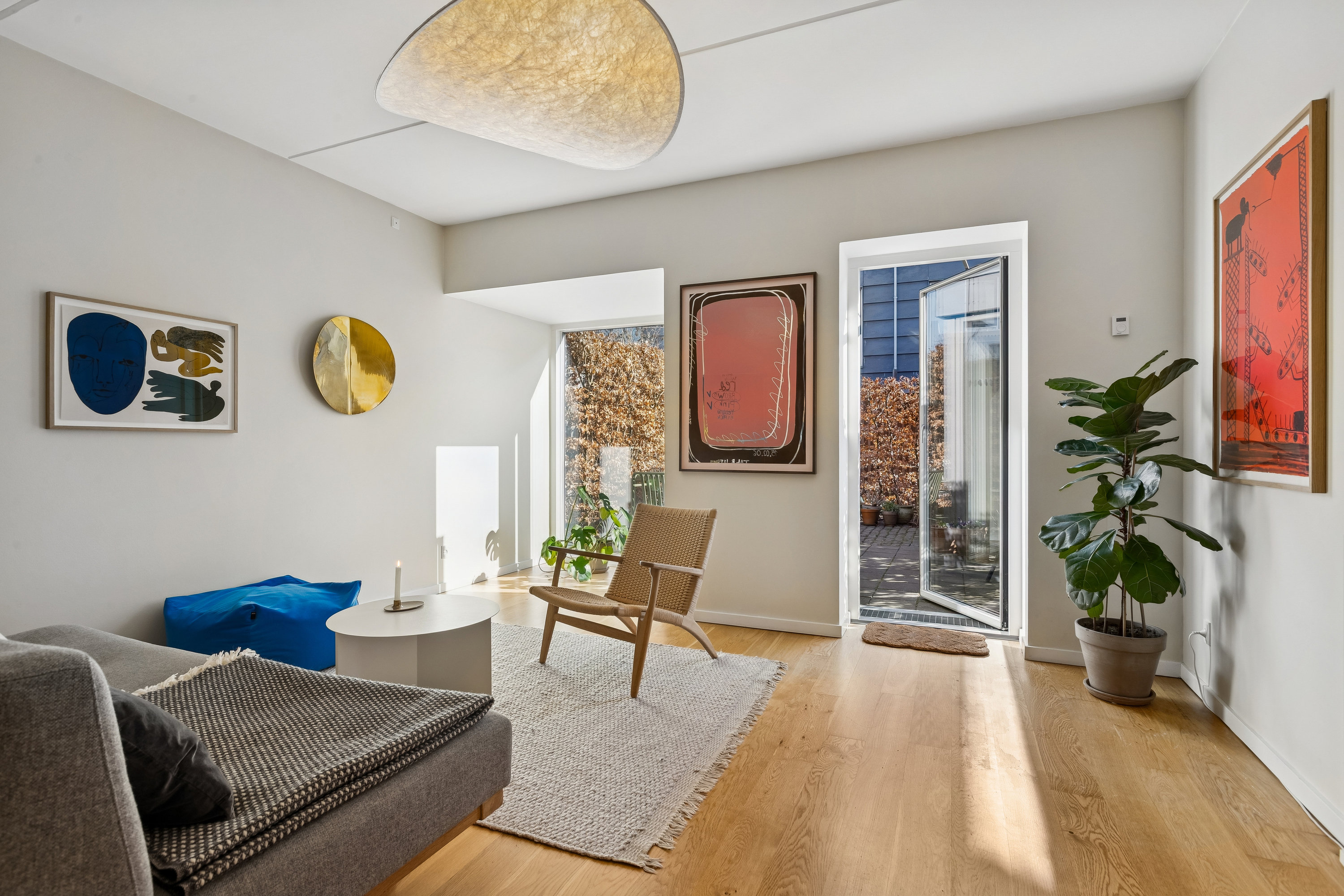 Fremhævet stue billede i fuldskærmstilstand. Billede af Persillevej 46, 2300 København S