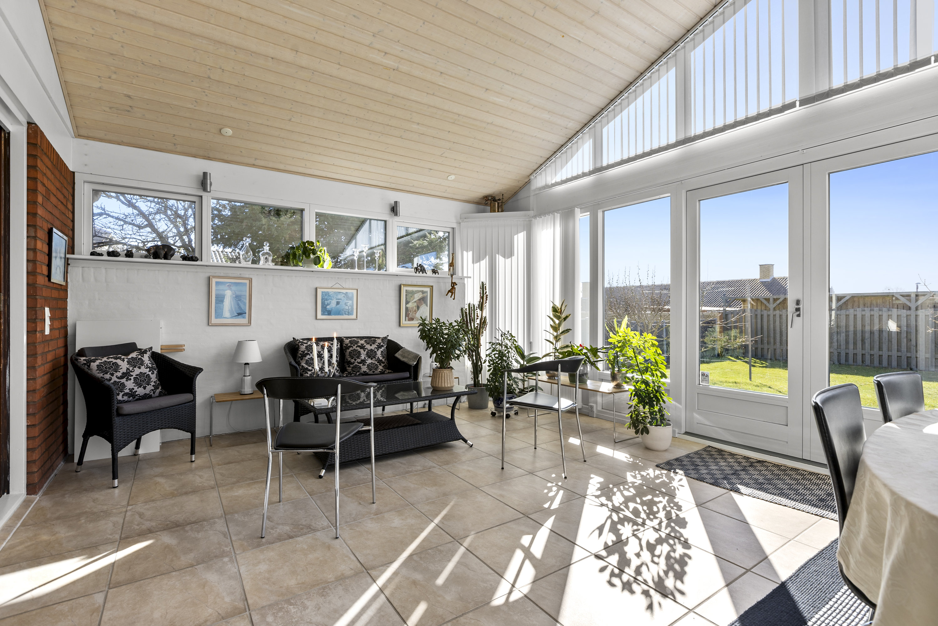 Fremhævet udestue billede i fuldskærmstilstand. Billede af Rosenvej 5, 4241 Vemmelev