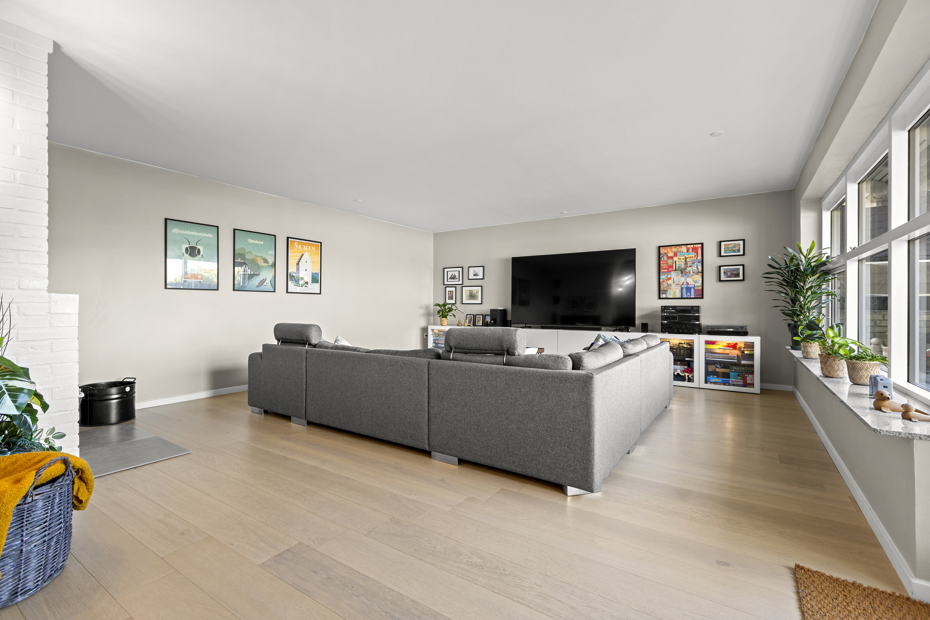 Fremhævet stue billede i fuldskærmstilstand. Billede af Lærkevænget 12, 4160 Herlufmagle