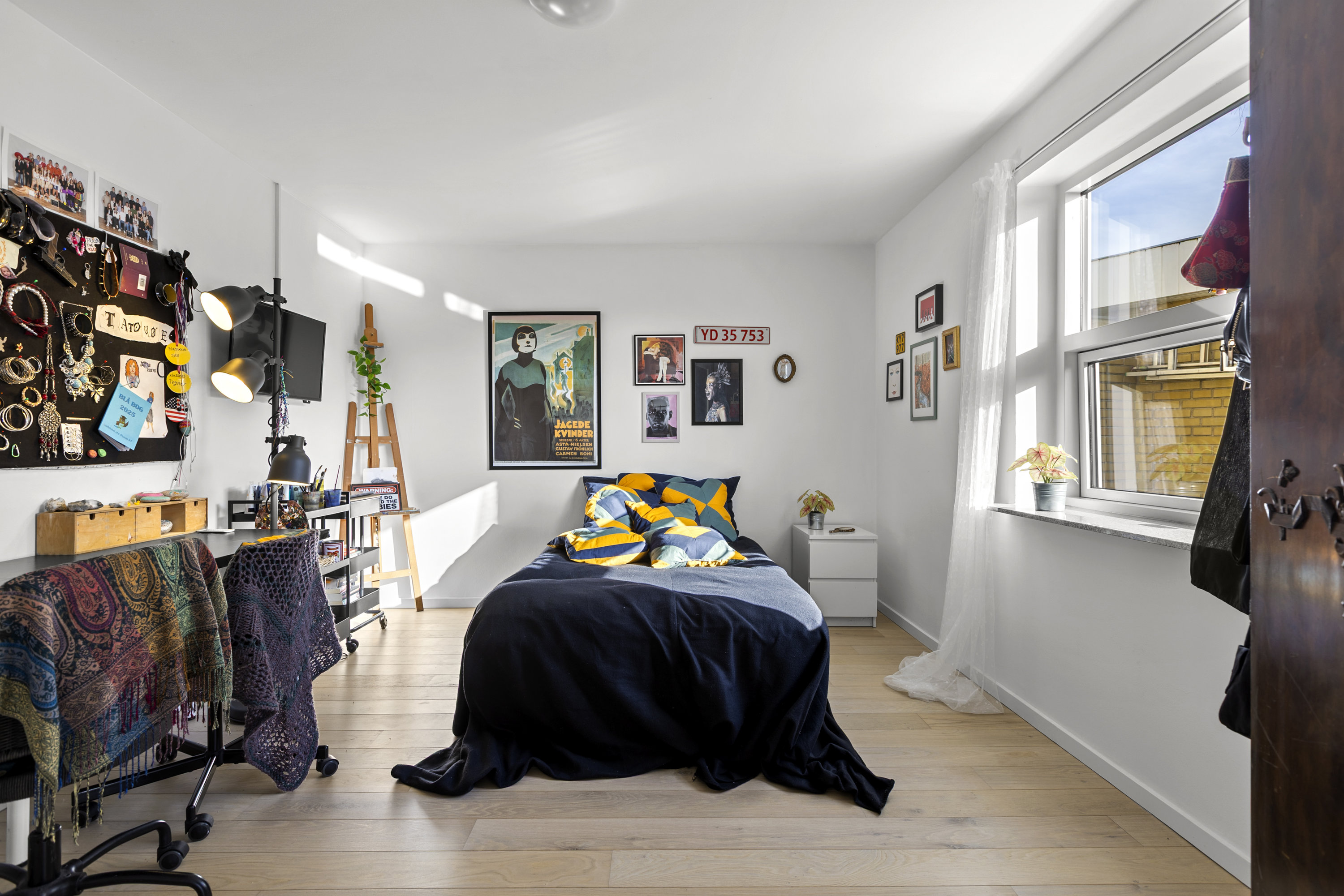 Fremhævet værelse billede i fuldskærmstilstand. Billede af Lærkevænget 12, 4160 Herlufmagle