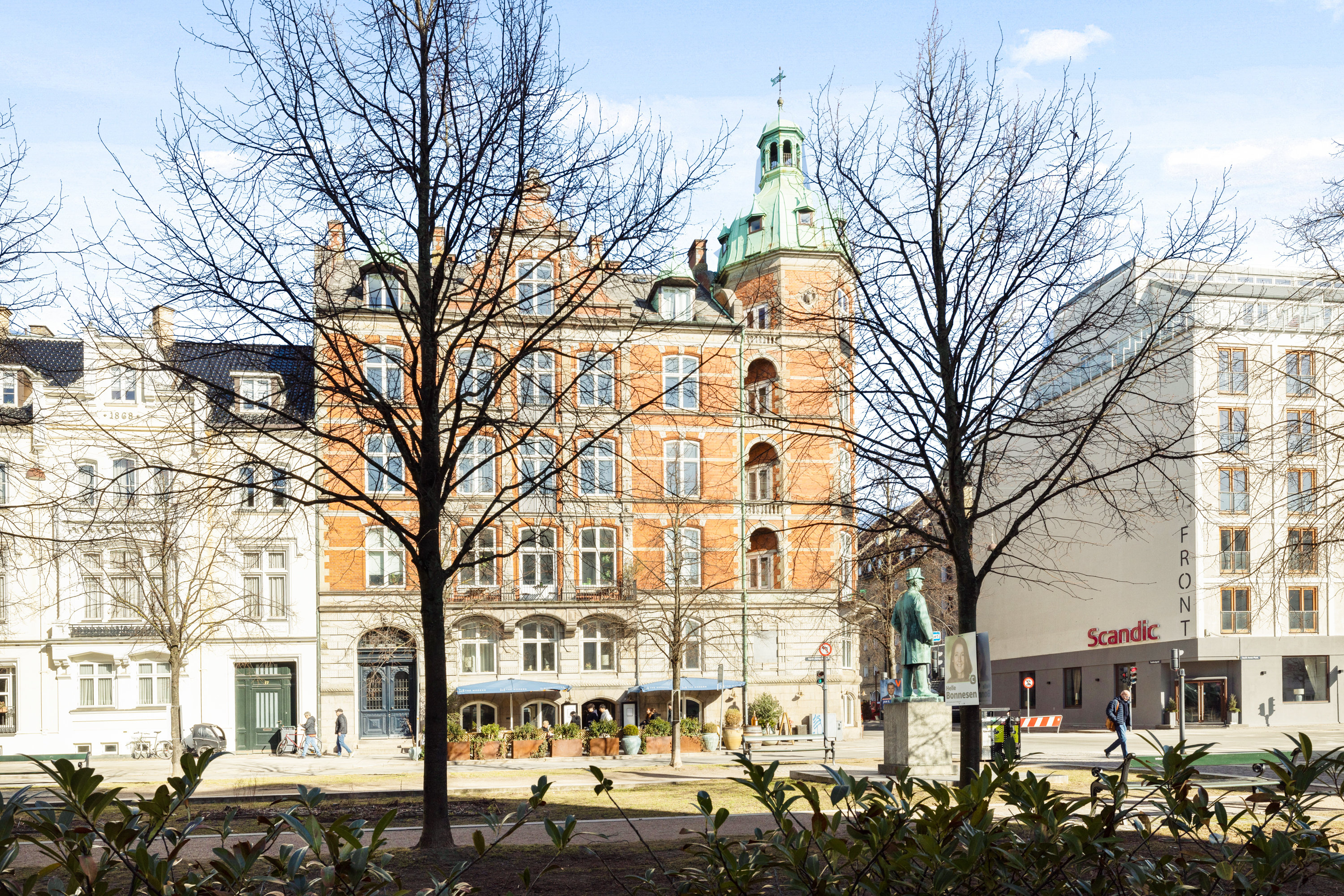 Ejerlejlighed: Udsigt på Sankt Annæ Plads 19A, 3. tv., 1250 København K