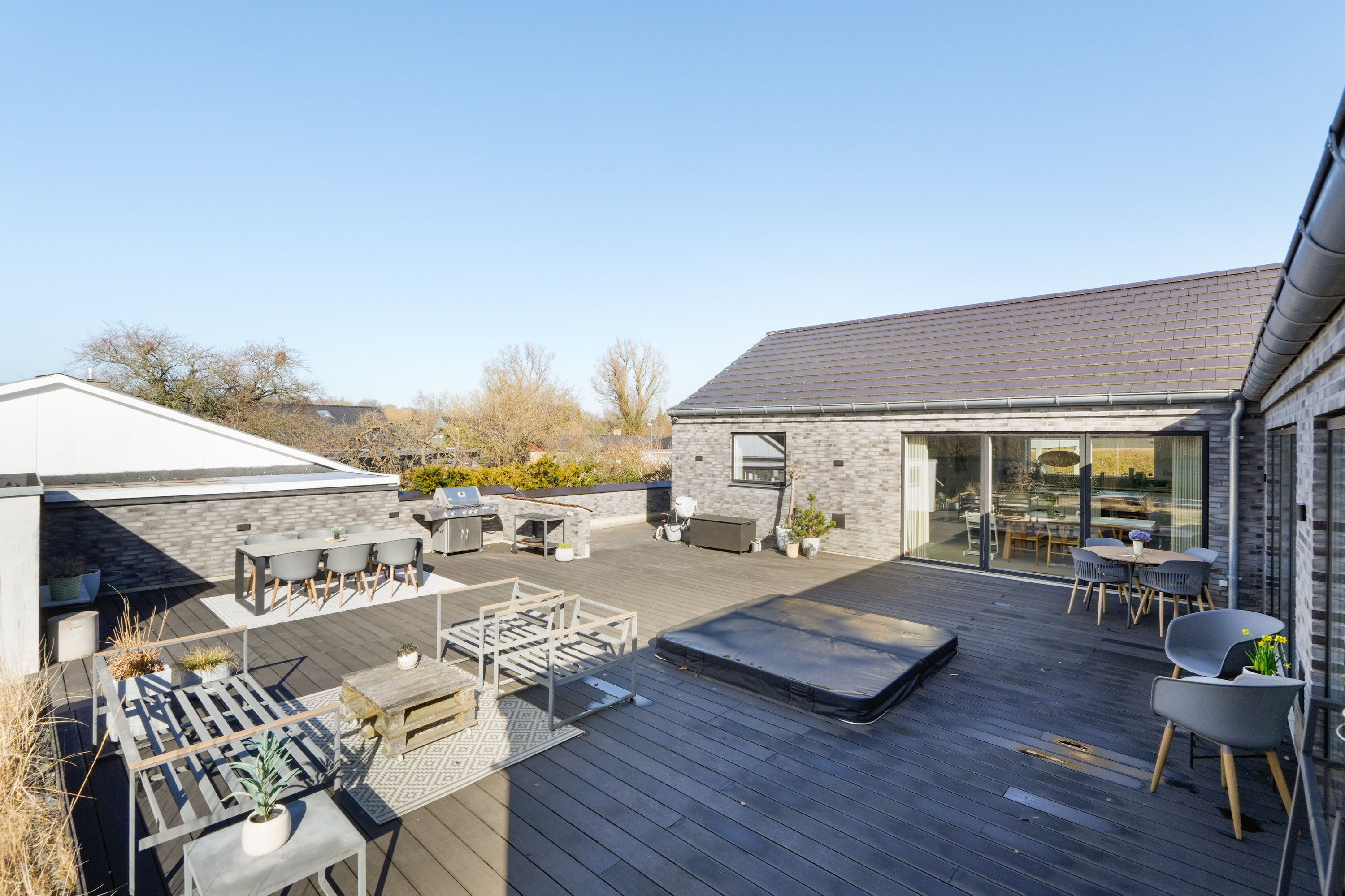 Fremhævet have billede i fuldskærmstilstand. Billede af Bøndermosevej 12, 2750 Ballerup