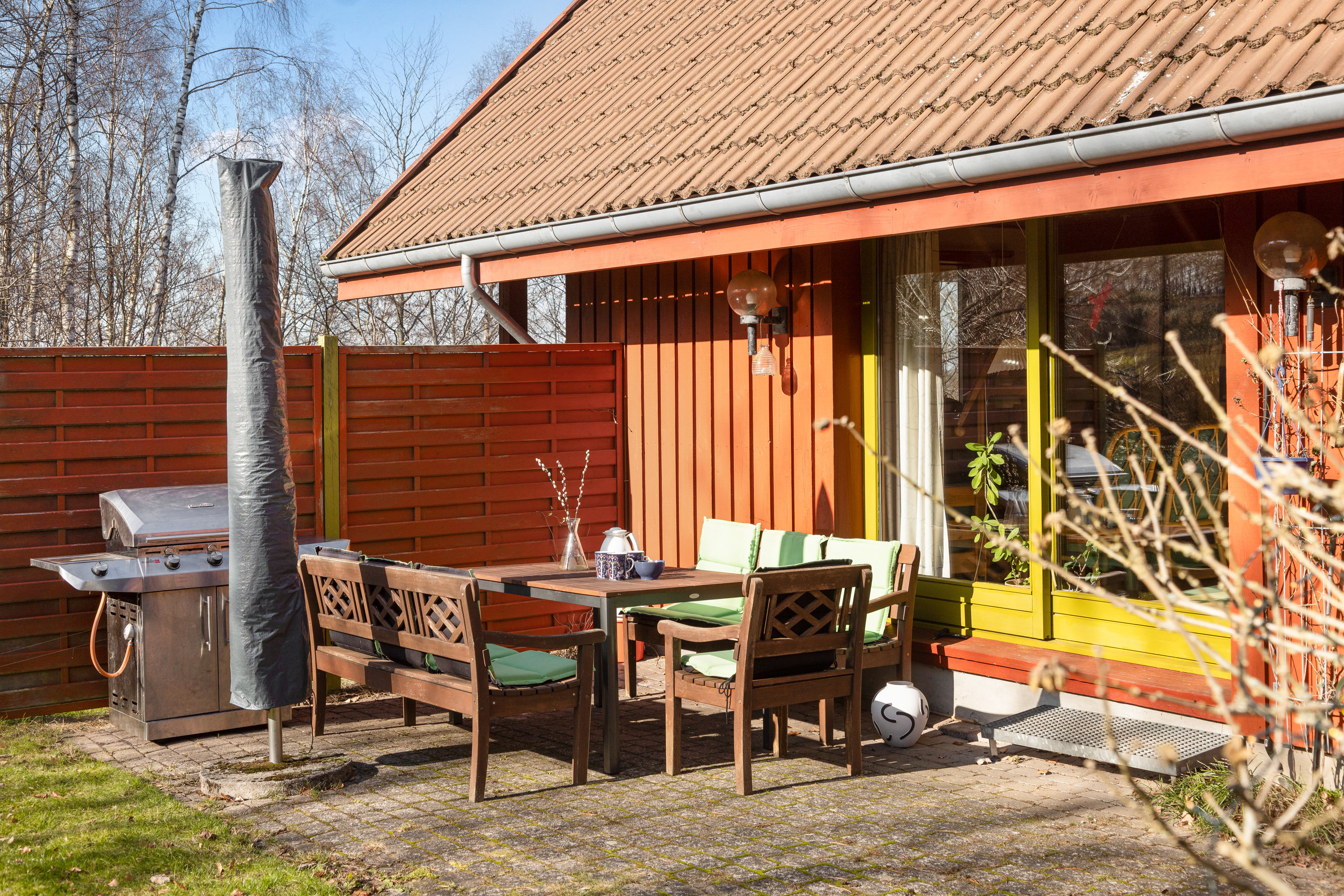 Miniaturebillede 1: terrasse. Billede af Vandtårnsvej 17, 3460 Birkerød