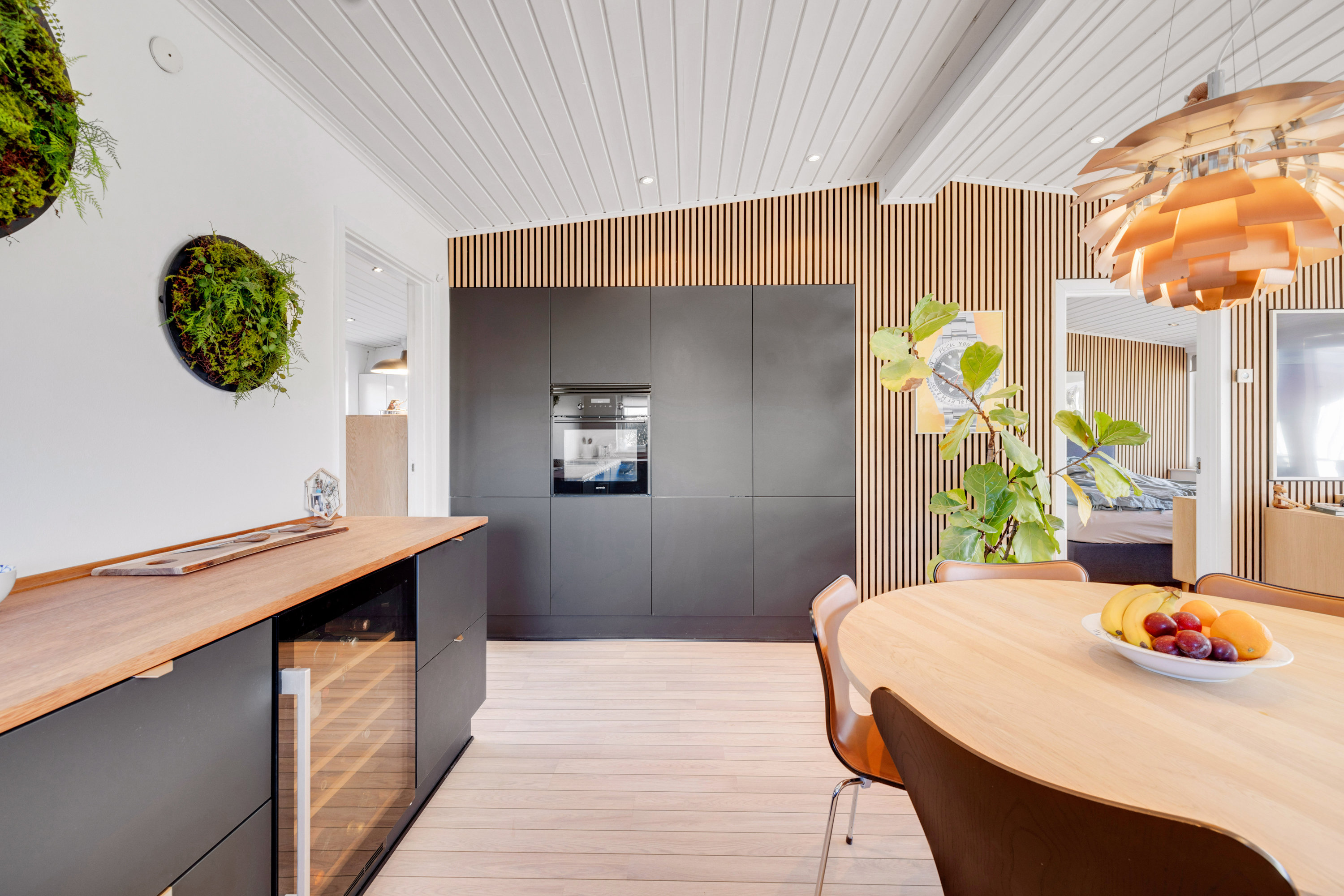 Miniaturebillede 1: køkken. Billede af Klokkerhaven 56, 2750 Ballerup