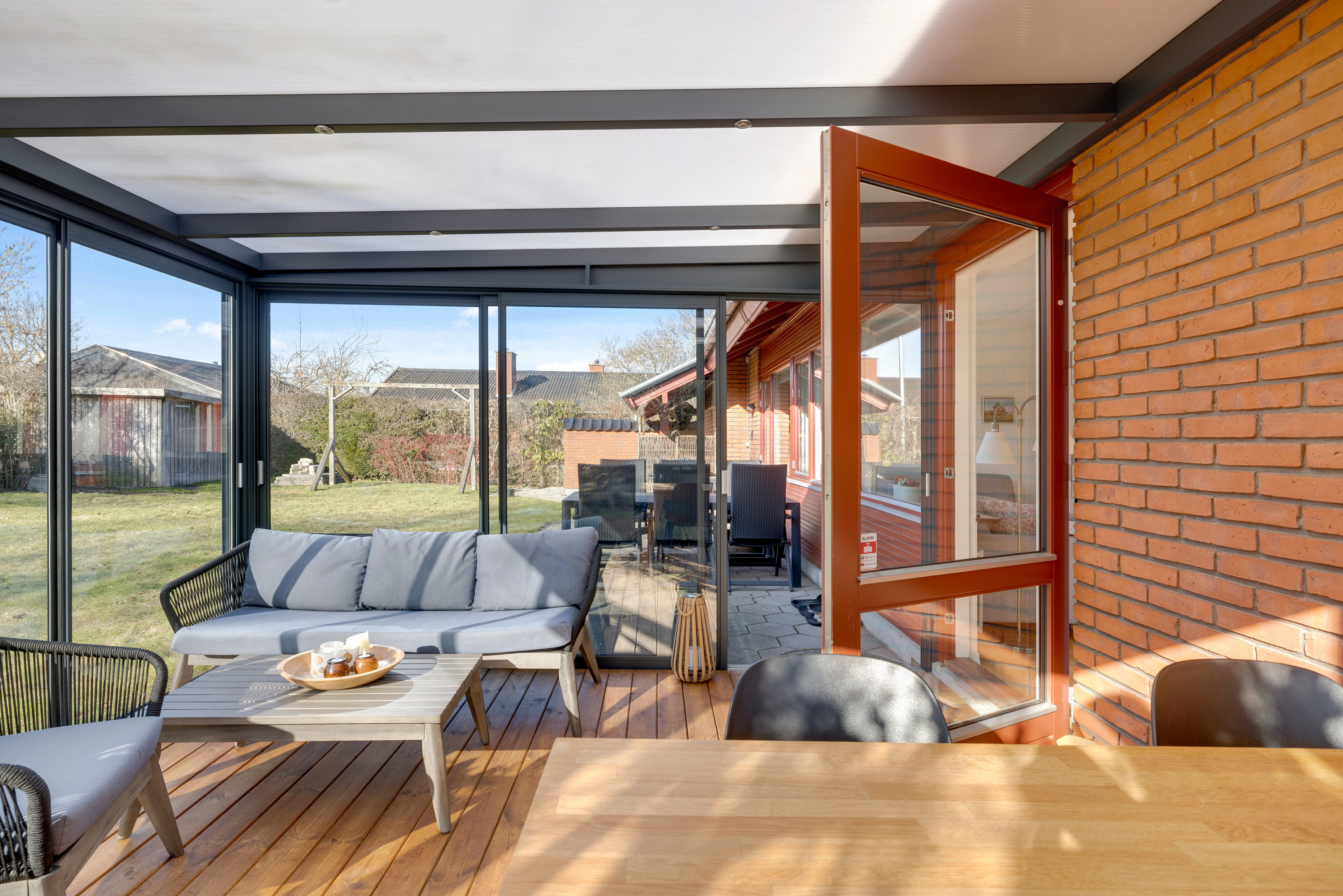 Fremhævet overdækket terrasse billede i fuldskærmstilstand. Billede af Axel Juels Alle 86, 2750 Ballerup