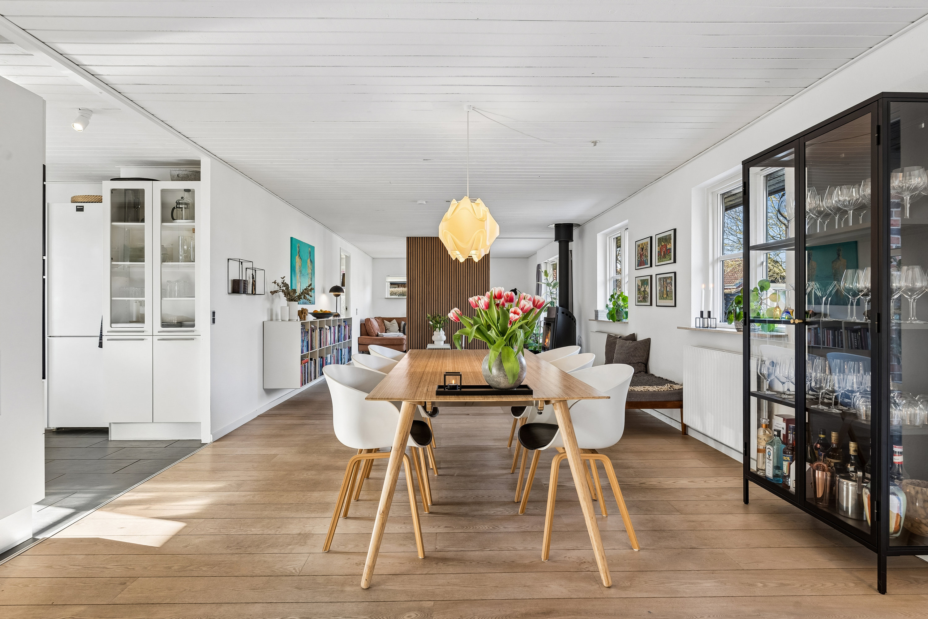 Fremhævet spisestue billede i fuldskærmstilstand. Billede af Lilleskoven 8, 8722 Hedensted