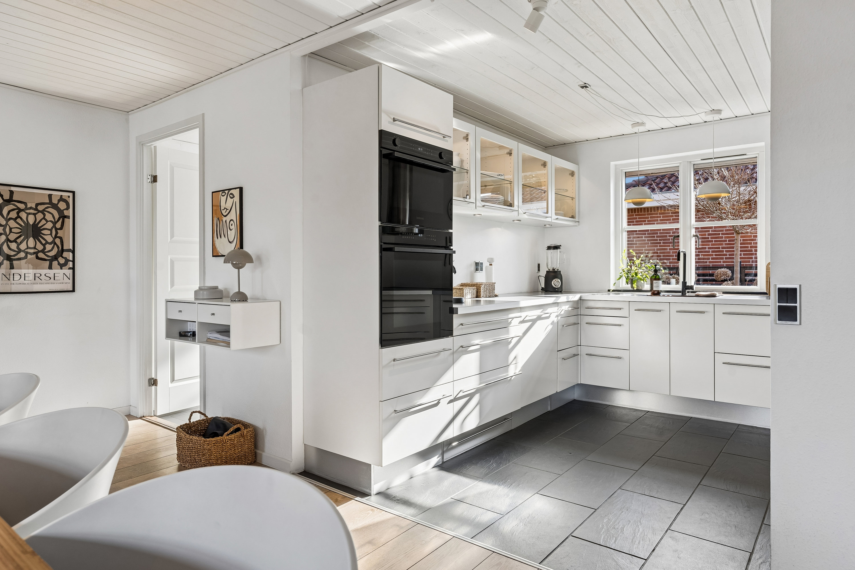 Fremhævet køkken billede i fuldskærmstilstand. Billede af Lilleskoven 8, 8722 Hedensted